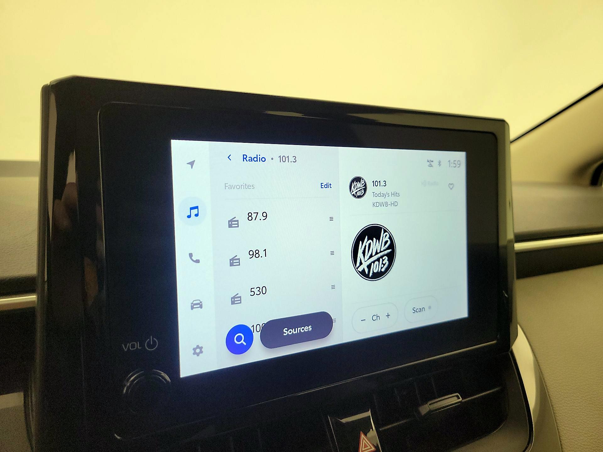 Thumbnail: 2023 Toyota Corolla - 16