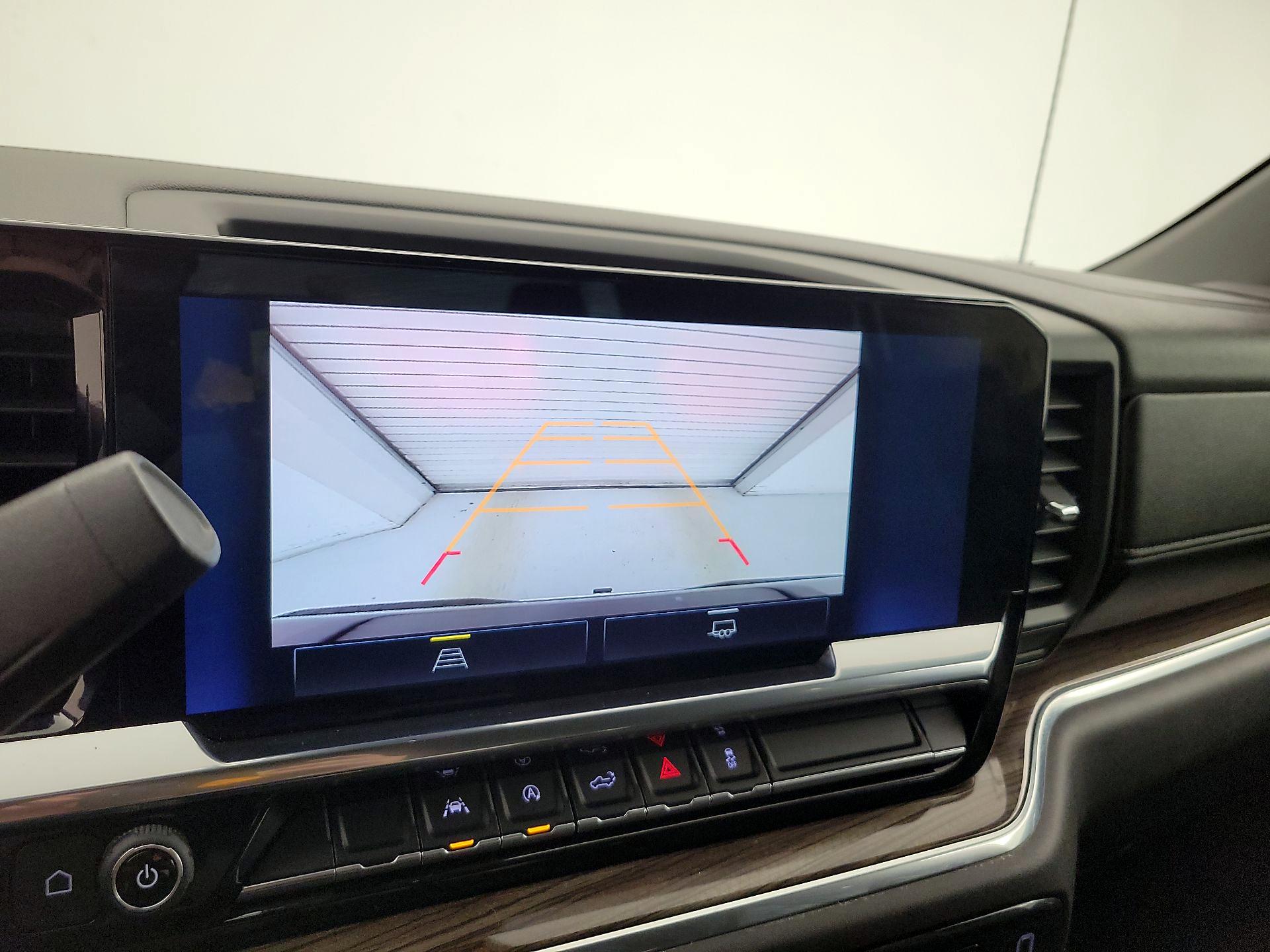 Thumbnail: 2022 Chevrolet Silverado 1500 - 15