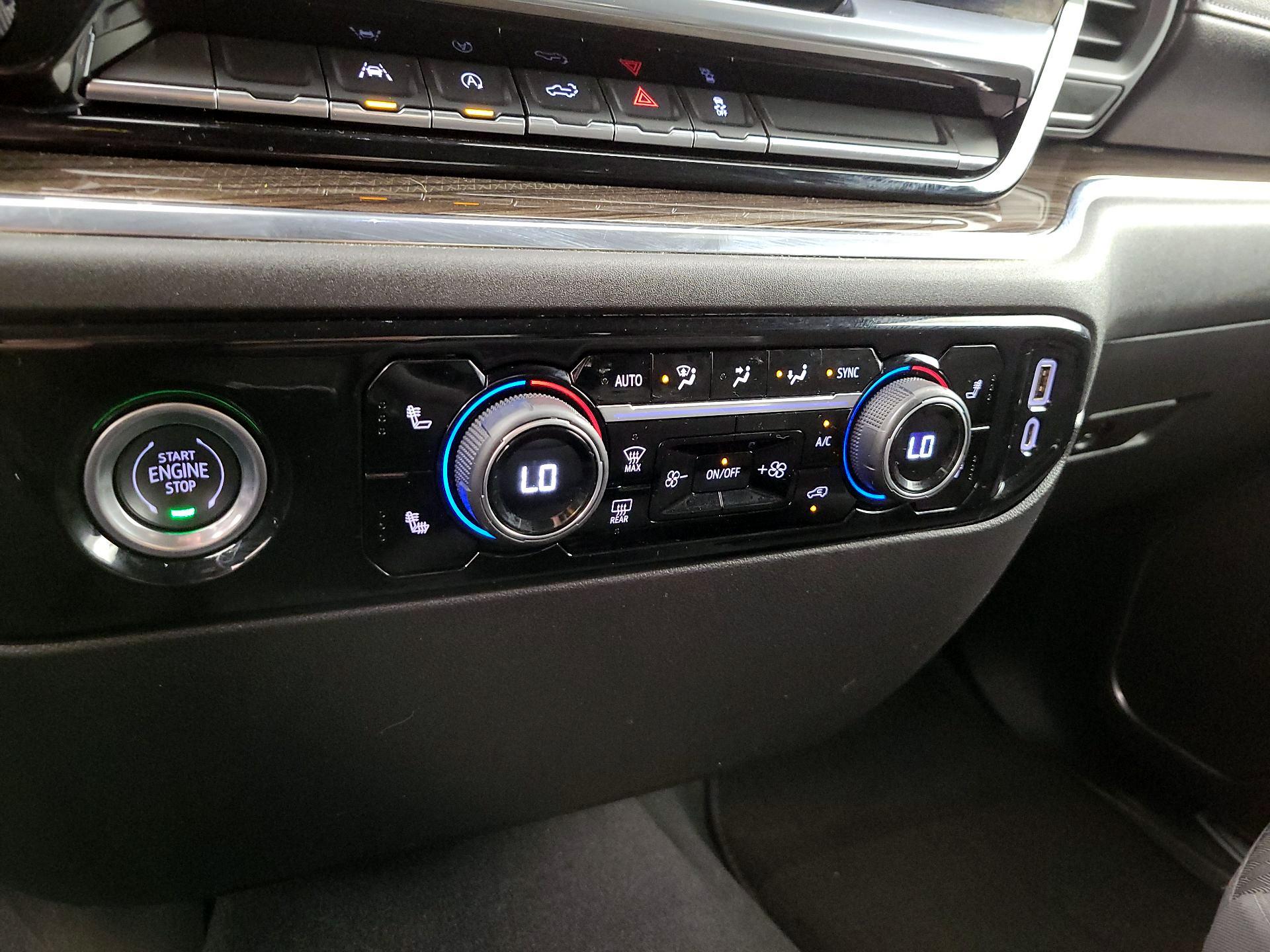 Thumbnail: 2022 Chevrolet Silverado 1500 - 19