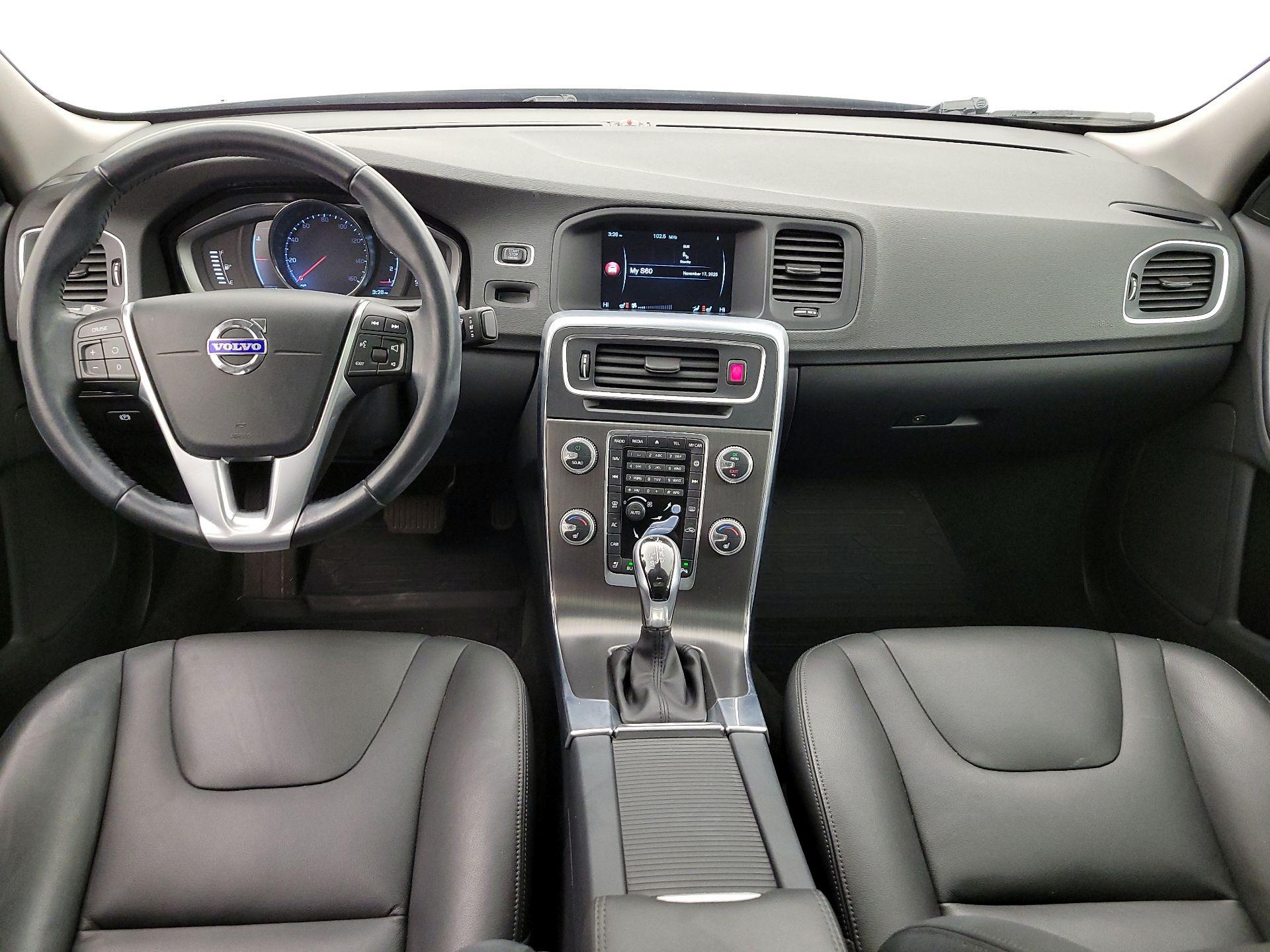 Thumbnail: 2015 Volvo S60 - 9