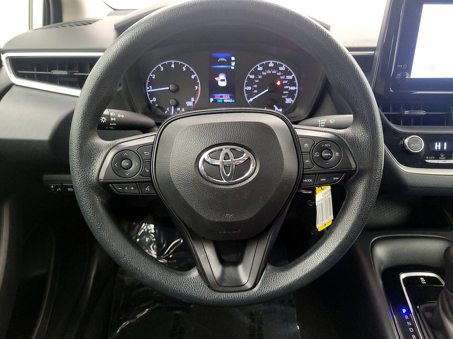 Thumbnail: 2023 Toyota Corolla - 10