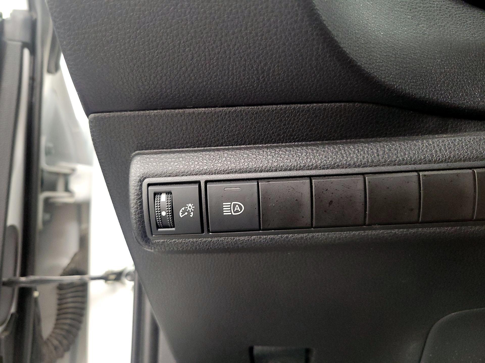 Thumbnail: 2023 Toyota Corolla - 13