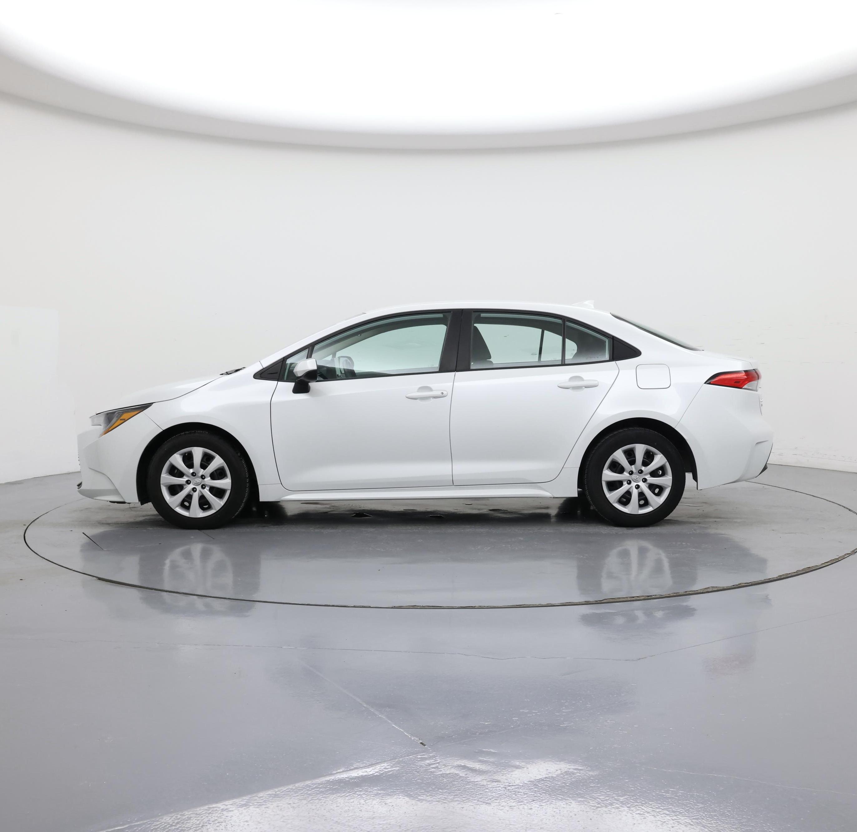 Thumbnail: 2023 Toyota Corolla - 3