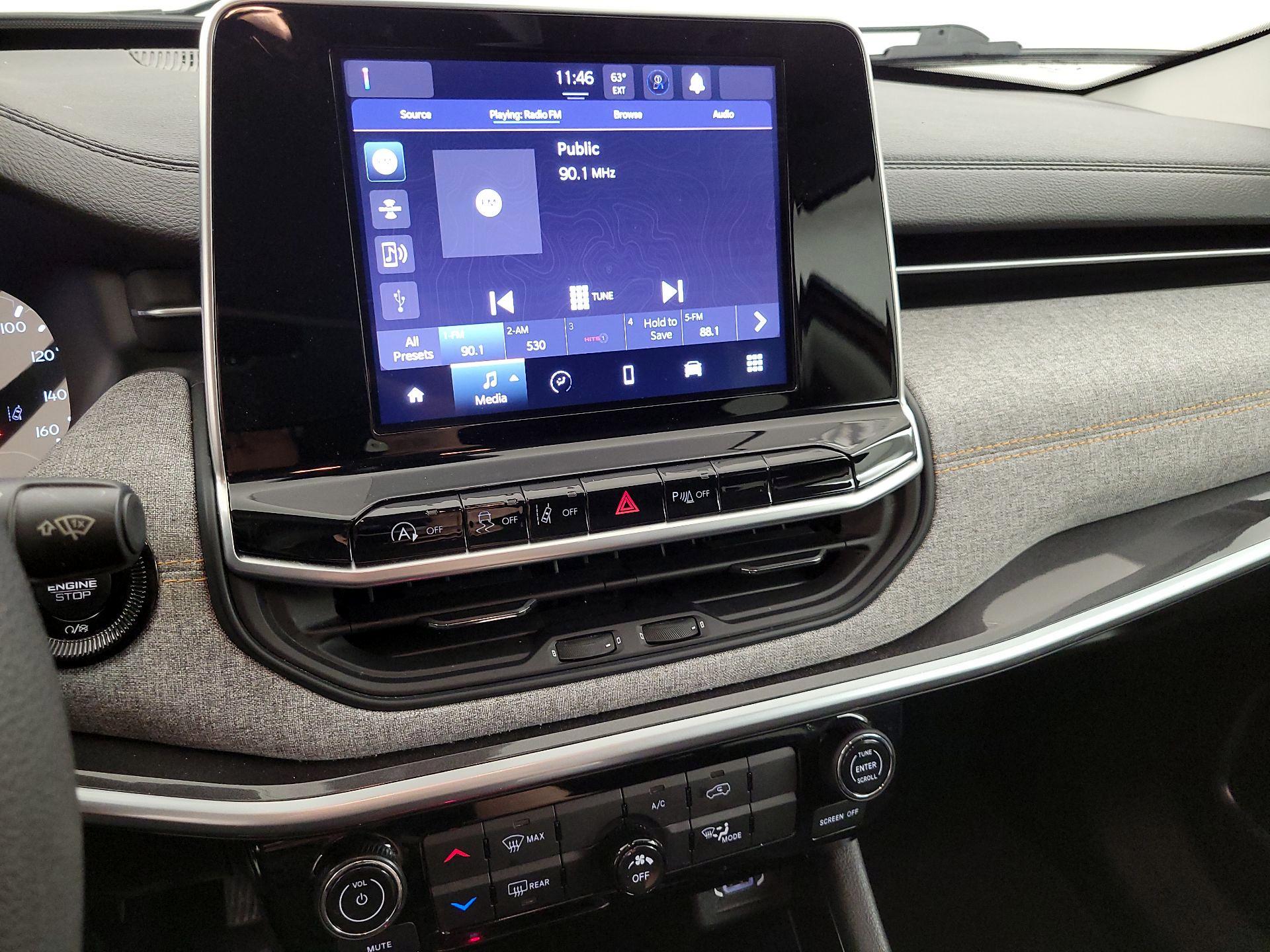 Thumbnail: 2022 Jeep Compass - 15