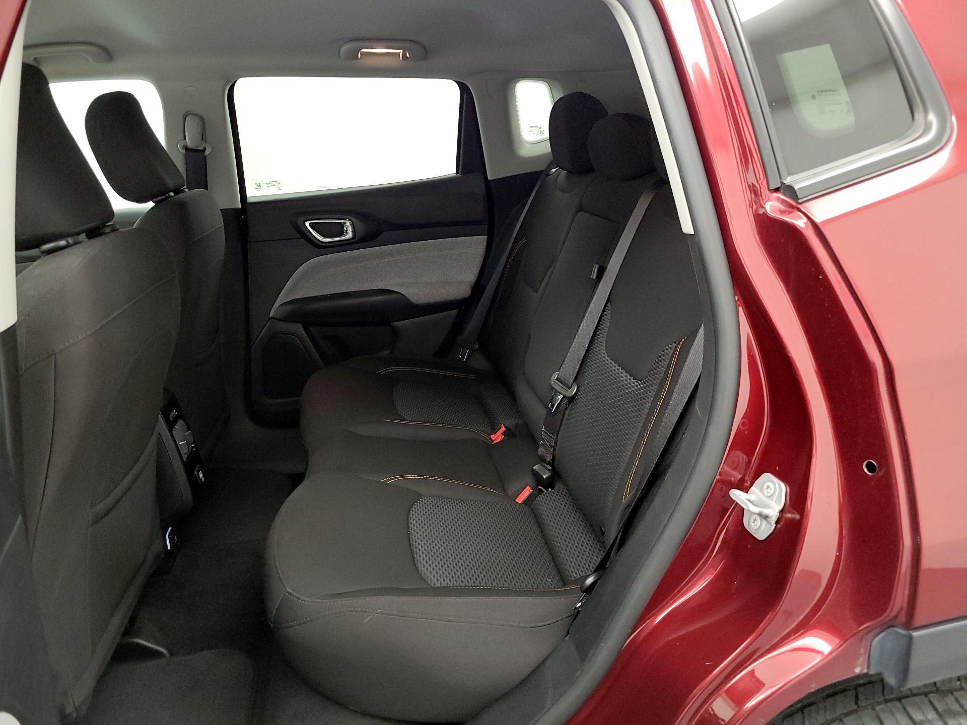 Thumbnail: 2022 Jeep Compass - 19