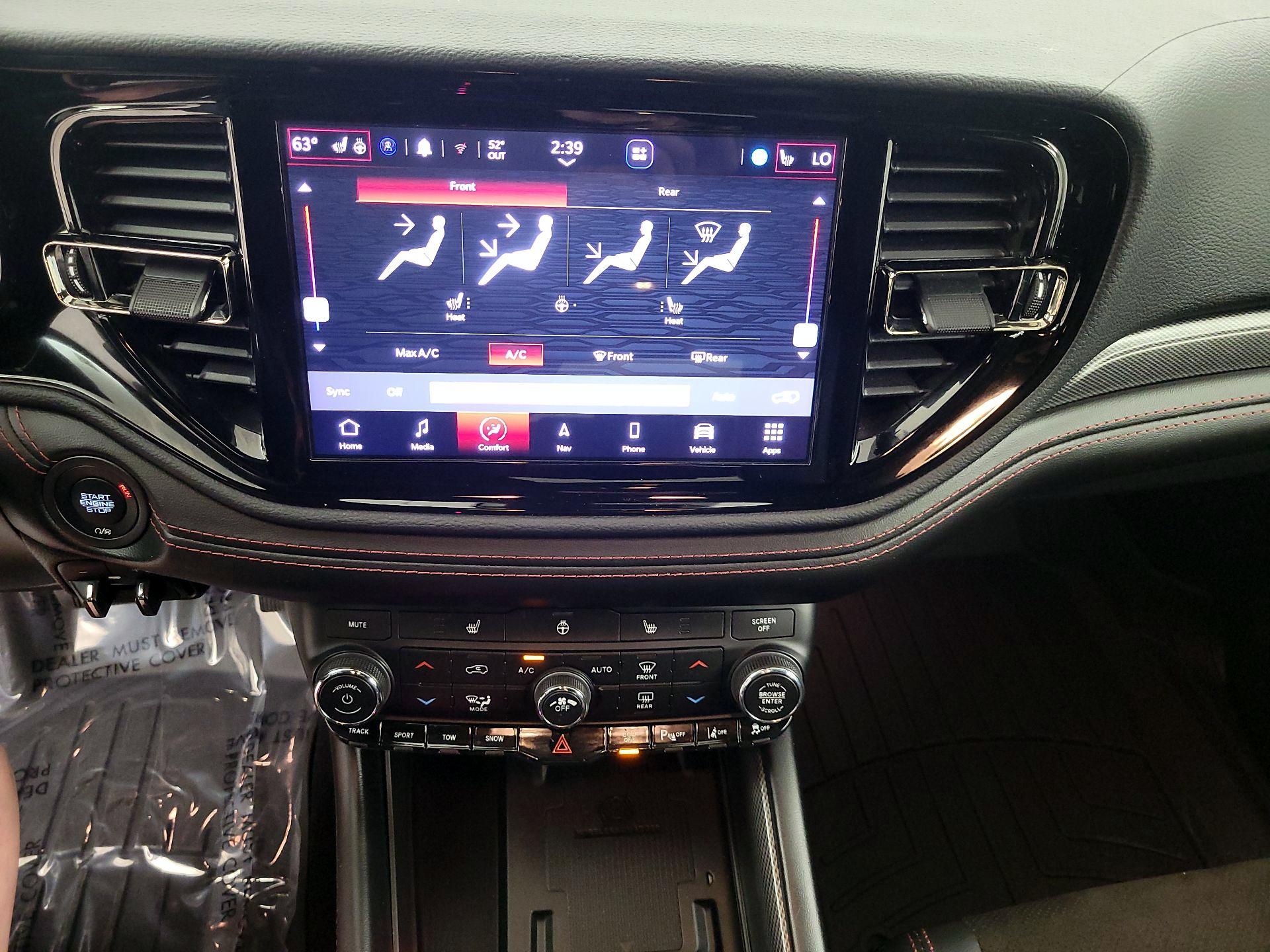 Thumbnail: 2021 Dodge Durango - 17