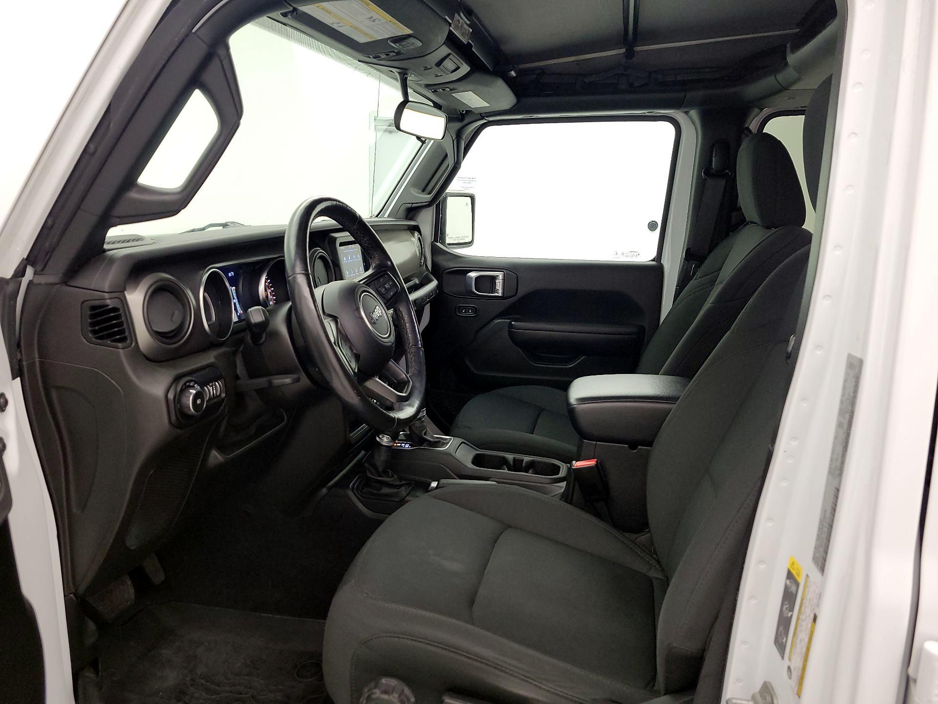 Thumbnail: 2021 Jeep Wrangler - 11