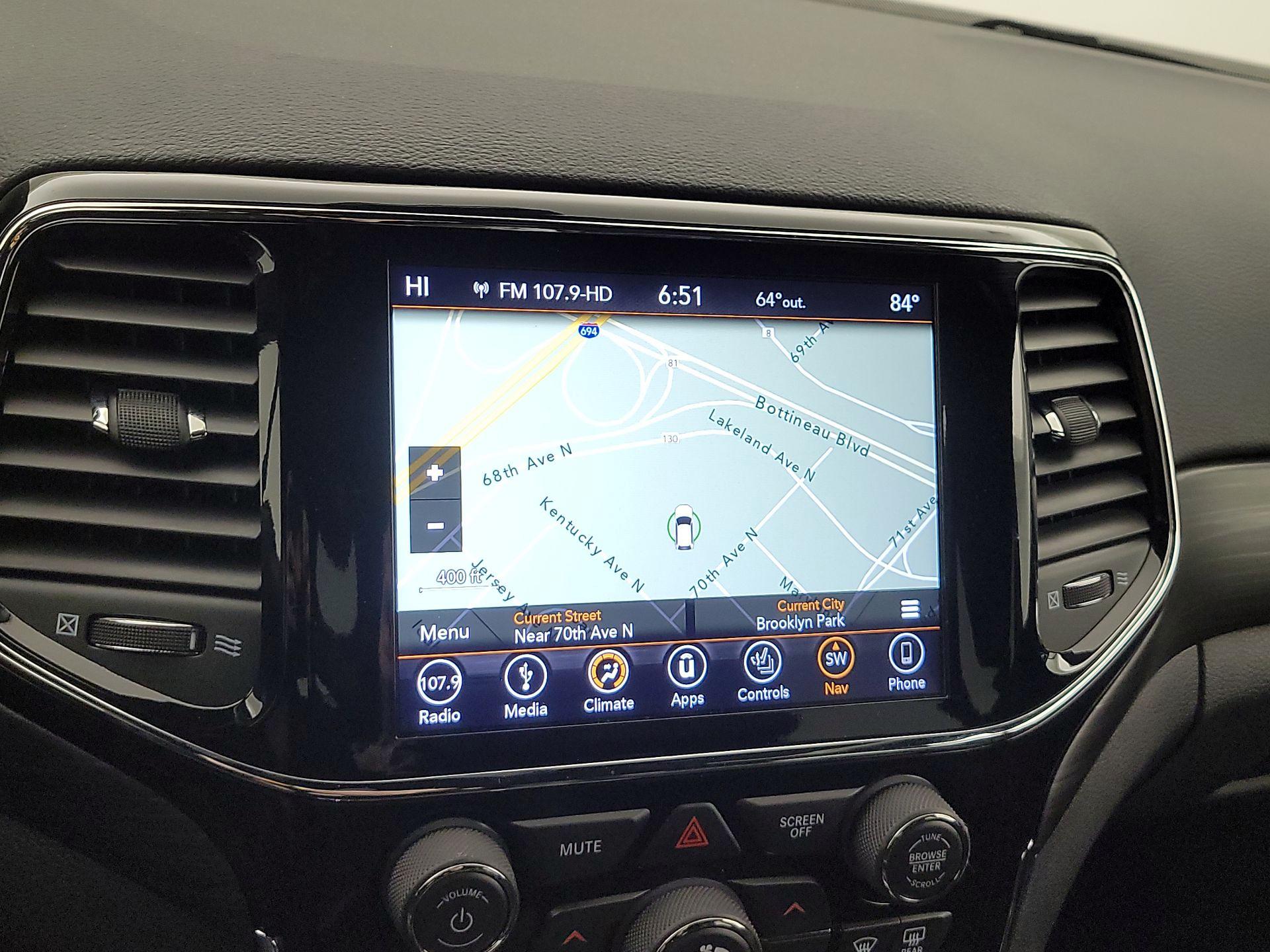 Thumbnail: 2019 Jeep Grand Cherokee - 14