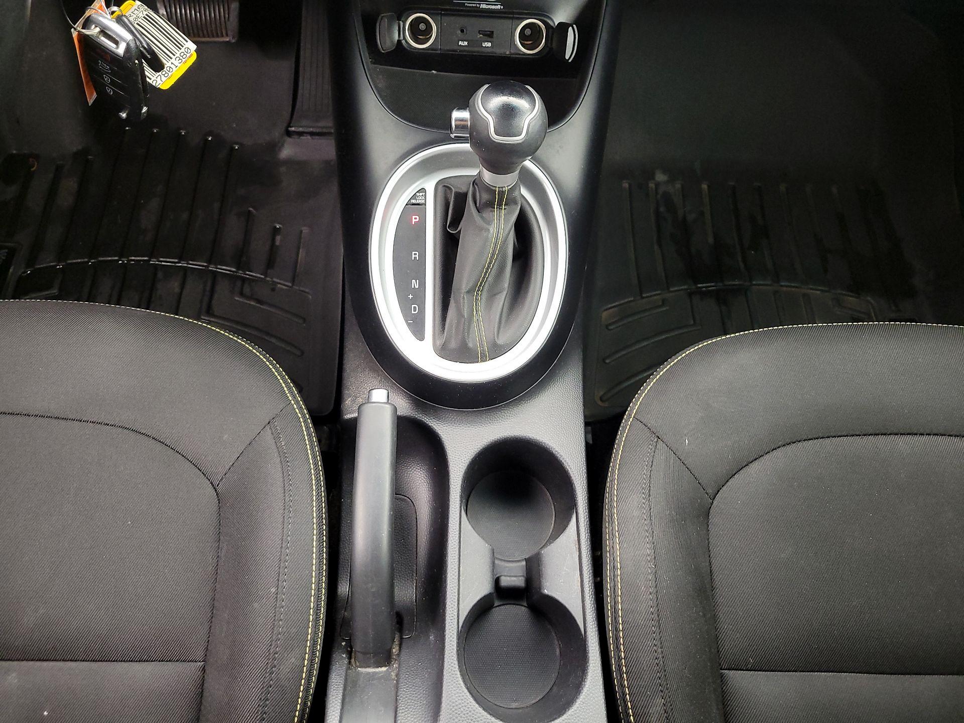 Thumbnail: 2014 Kia Soul - 17