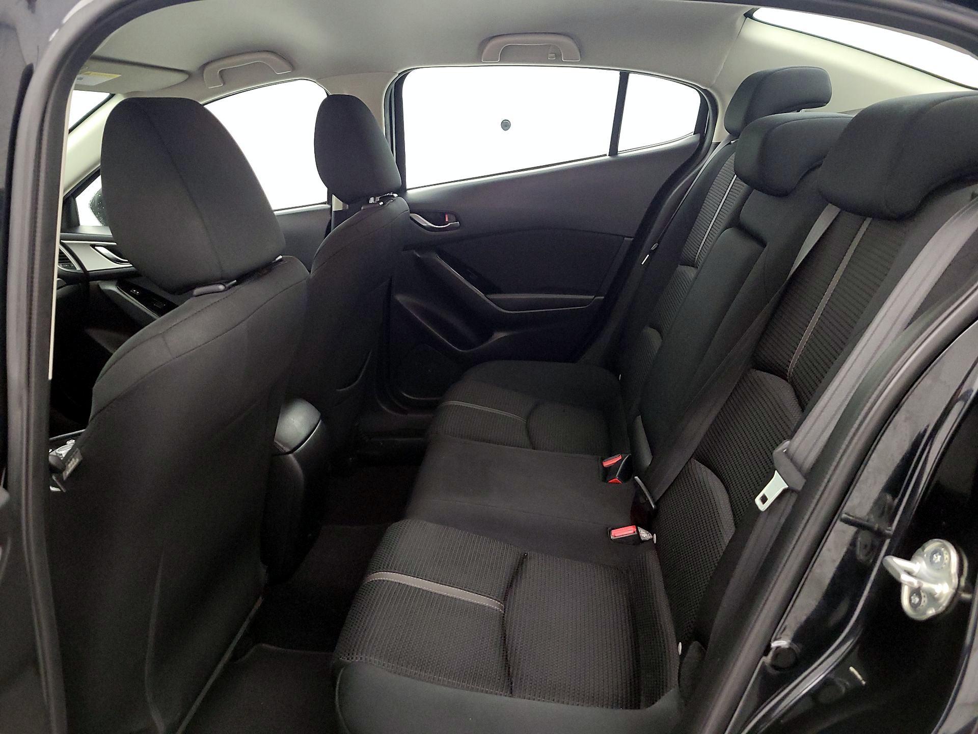 Thumbnail: 2017 Mazda Mazda3 - 20