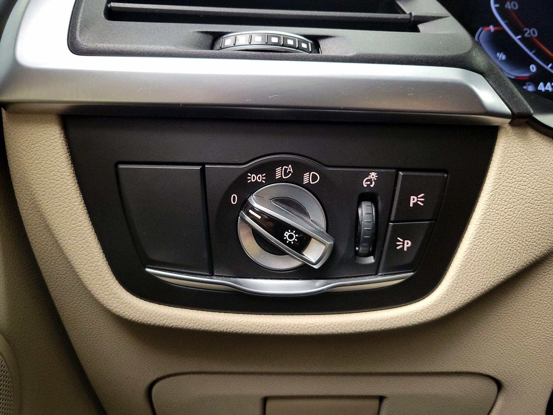 Thumbnail: 2022 BMW X3 - 13