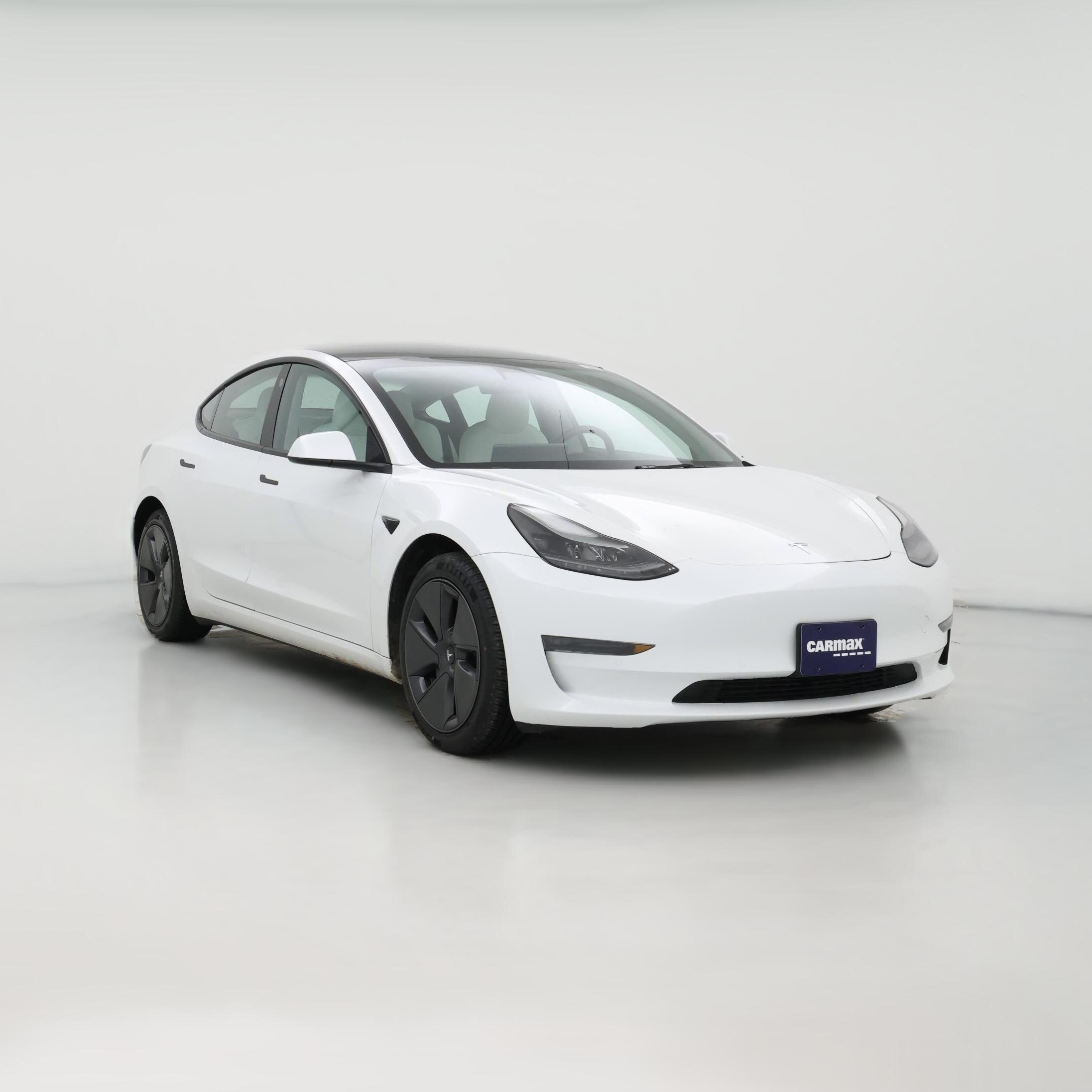 Thumbnail: 2022 Tesla Model 3 - 1