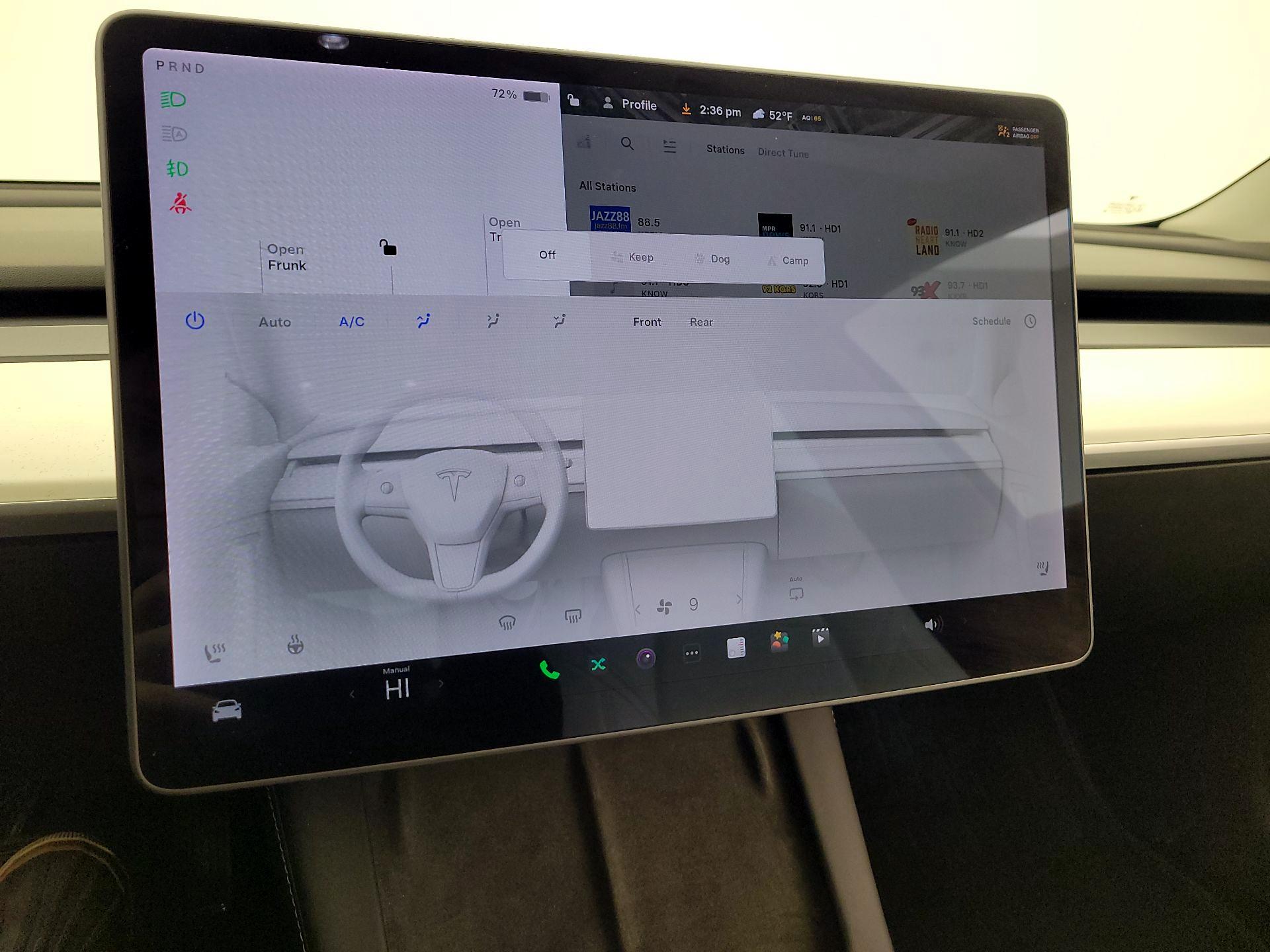 Thumbnail: 2022 Tesla Model 3 - 16