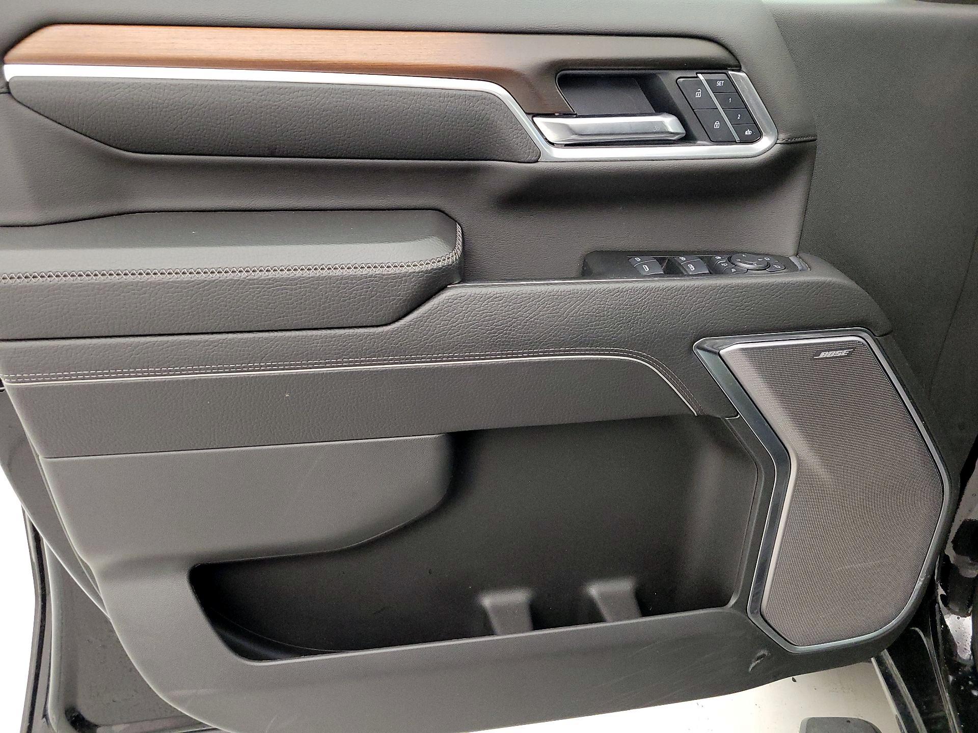 Thumbnail: 2025 GMC Sierra 3500 - 12