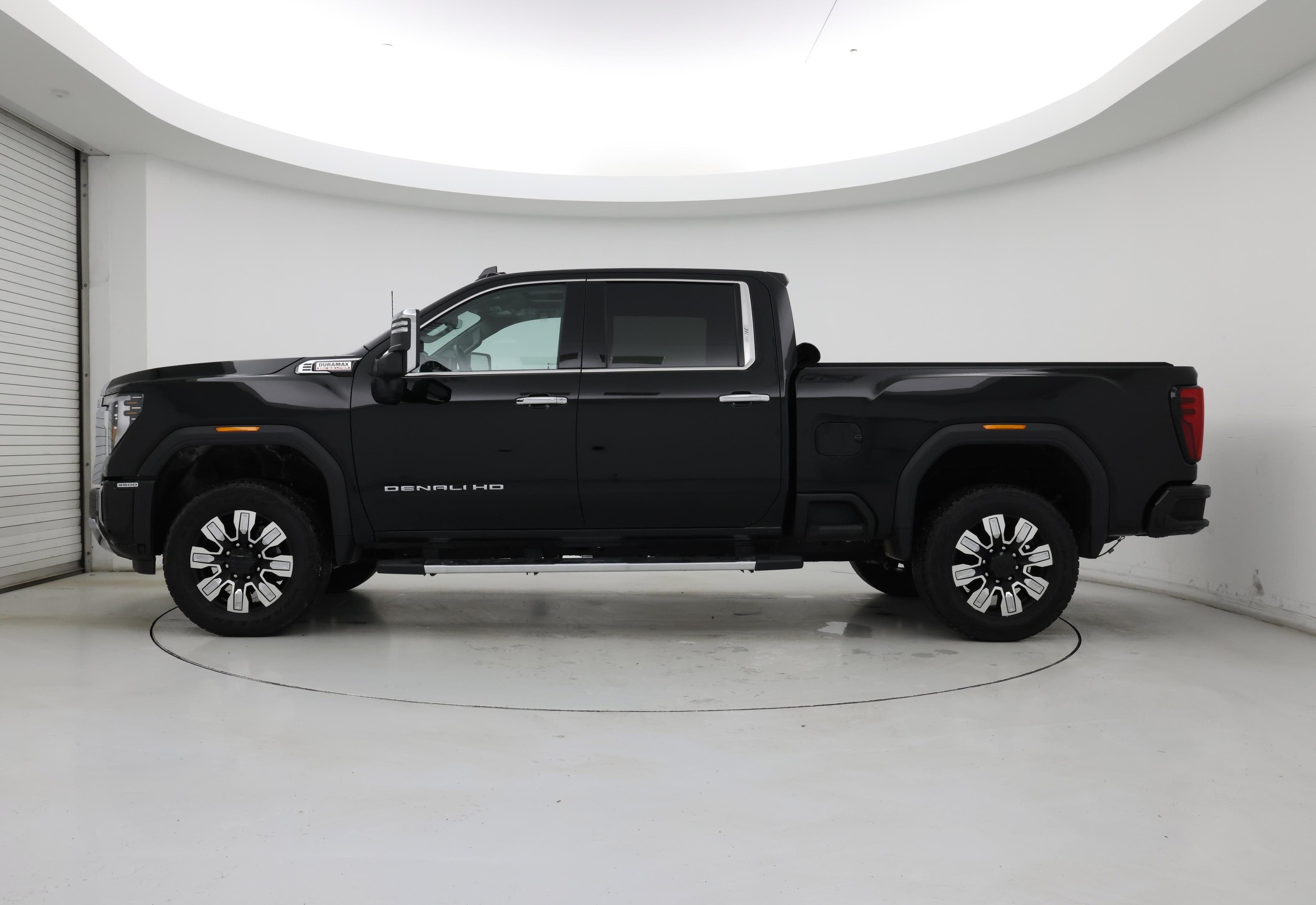 Thumbnail: 2025 GMC Sierra 3500 - 3