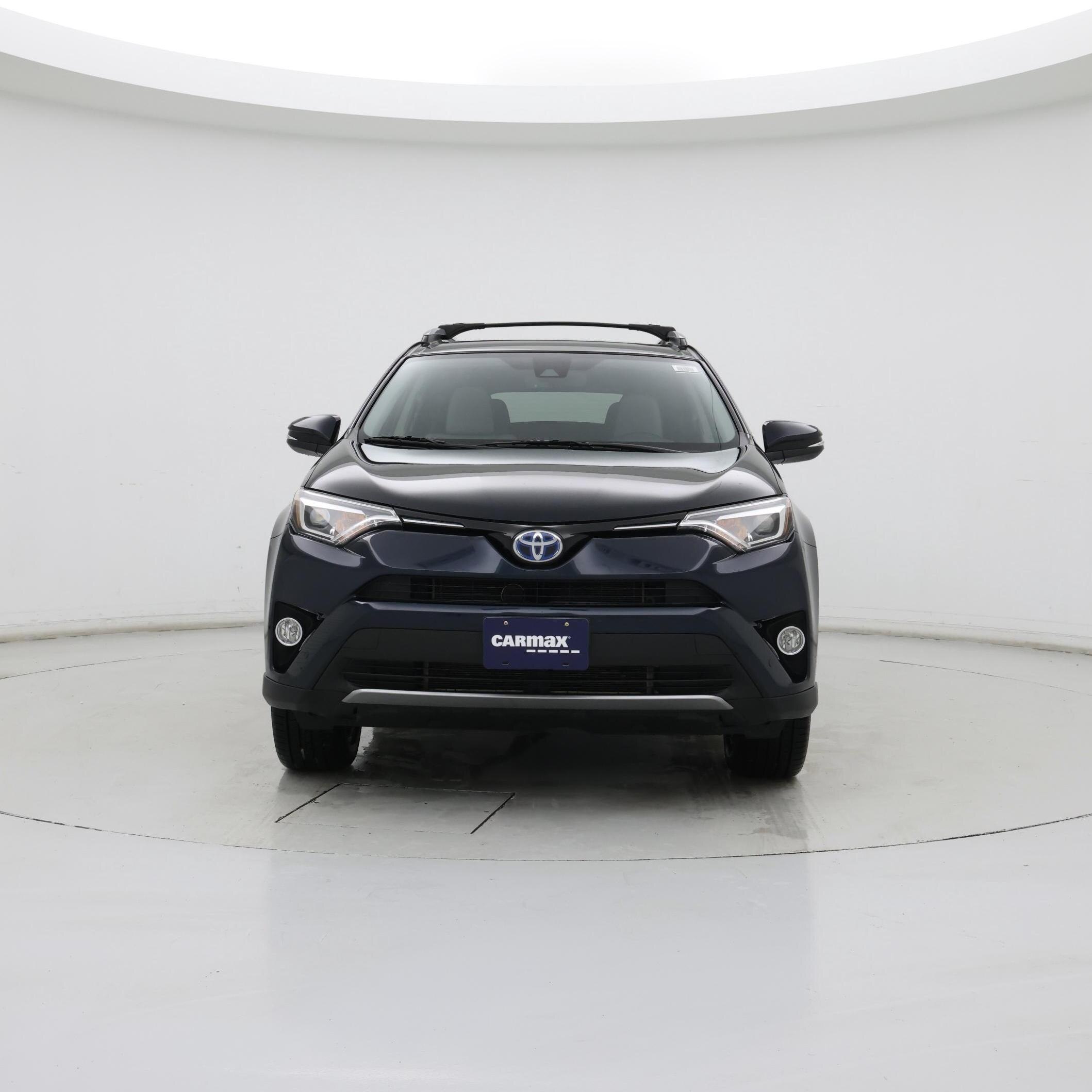 Thumbnail: 2017 Toyota RAV4 - 5