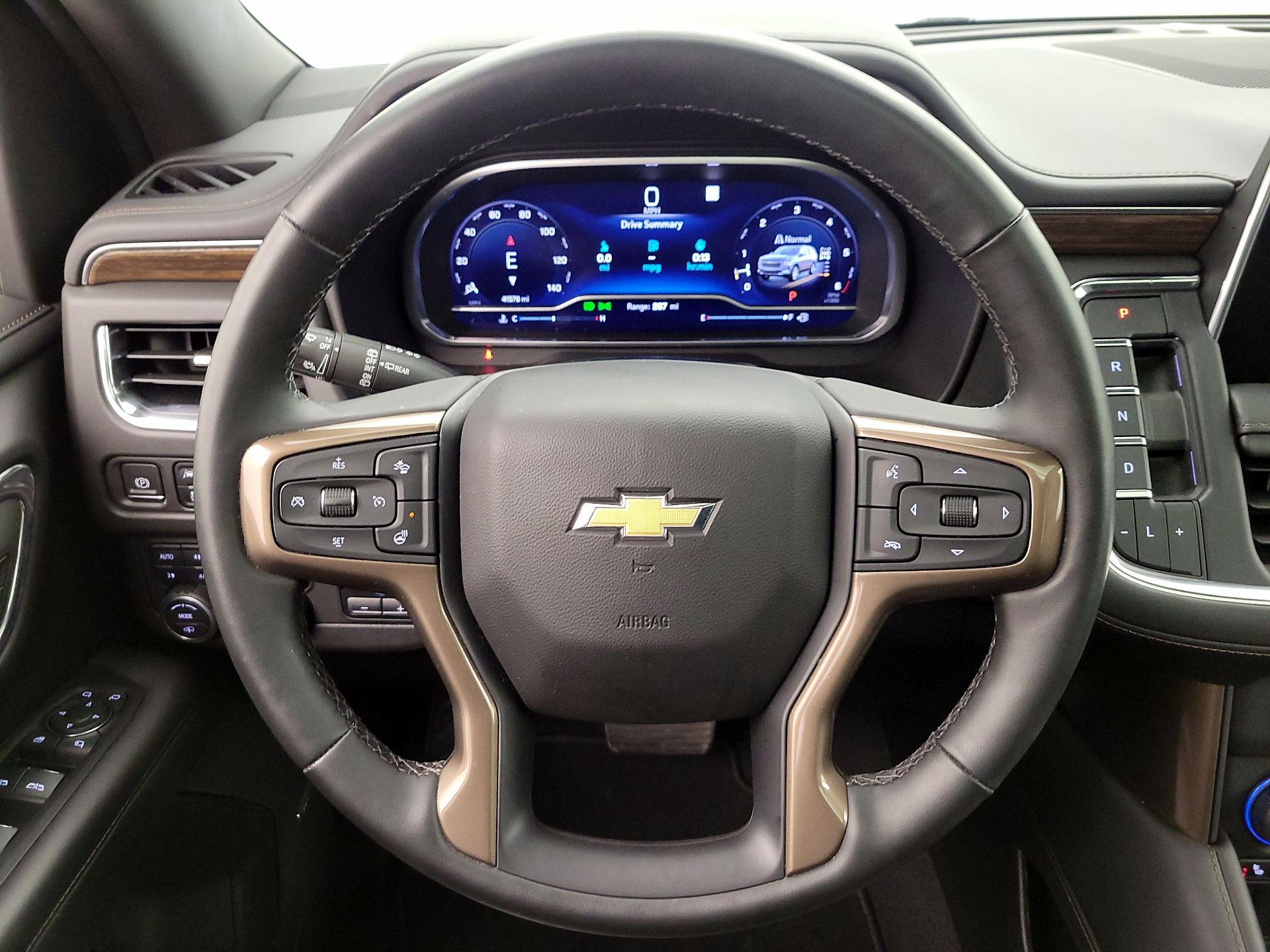 Thumbnail: 2023 Chevrolet Tahoe - 10