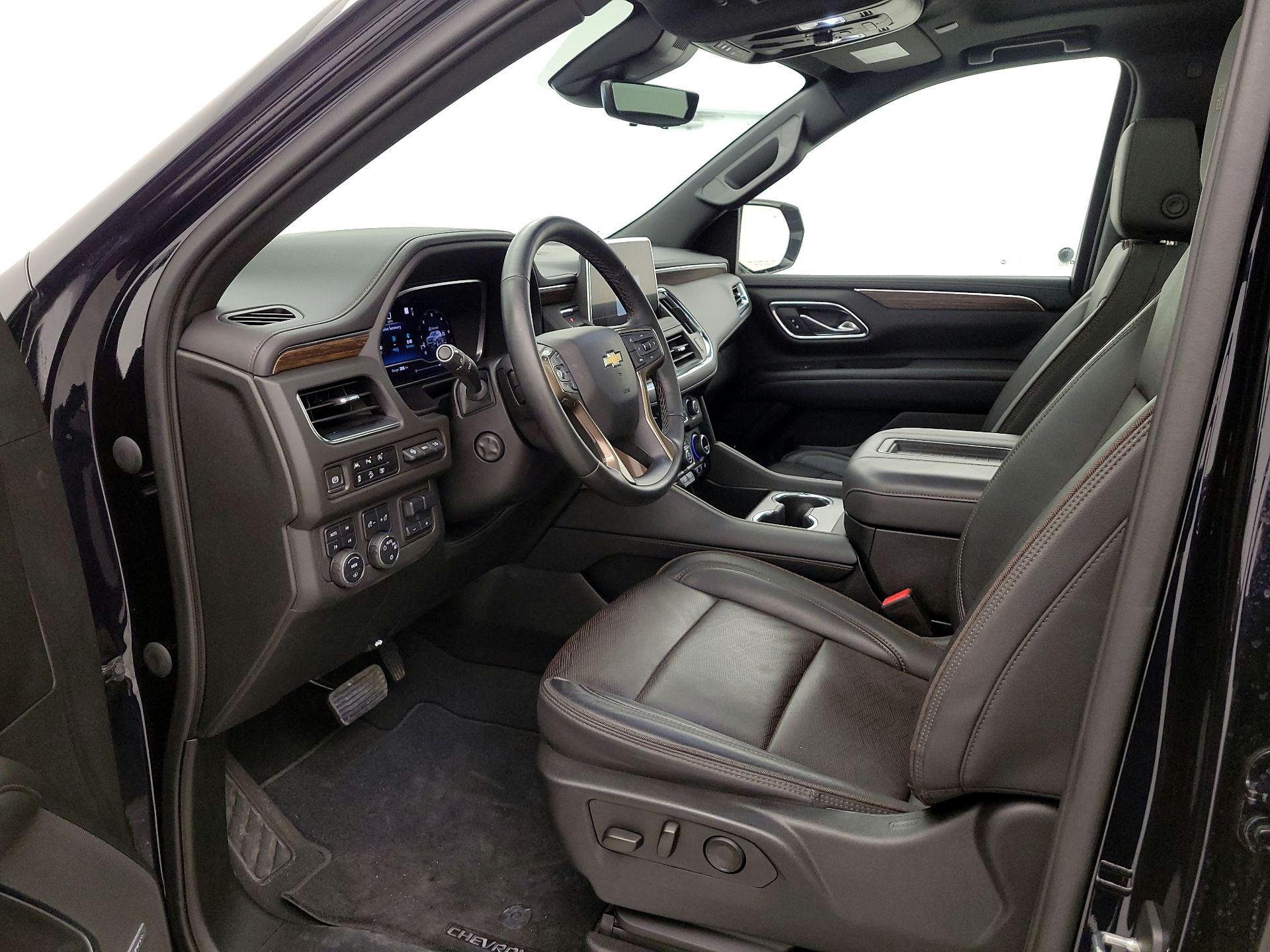 Thumbnail: 2023 Chevrolet Tahoe - 11