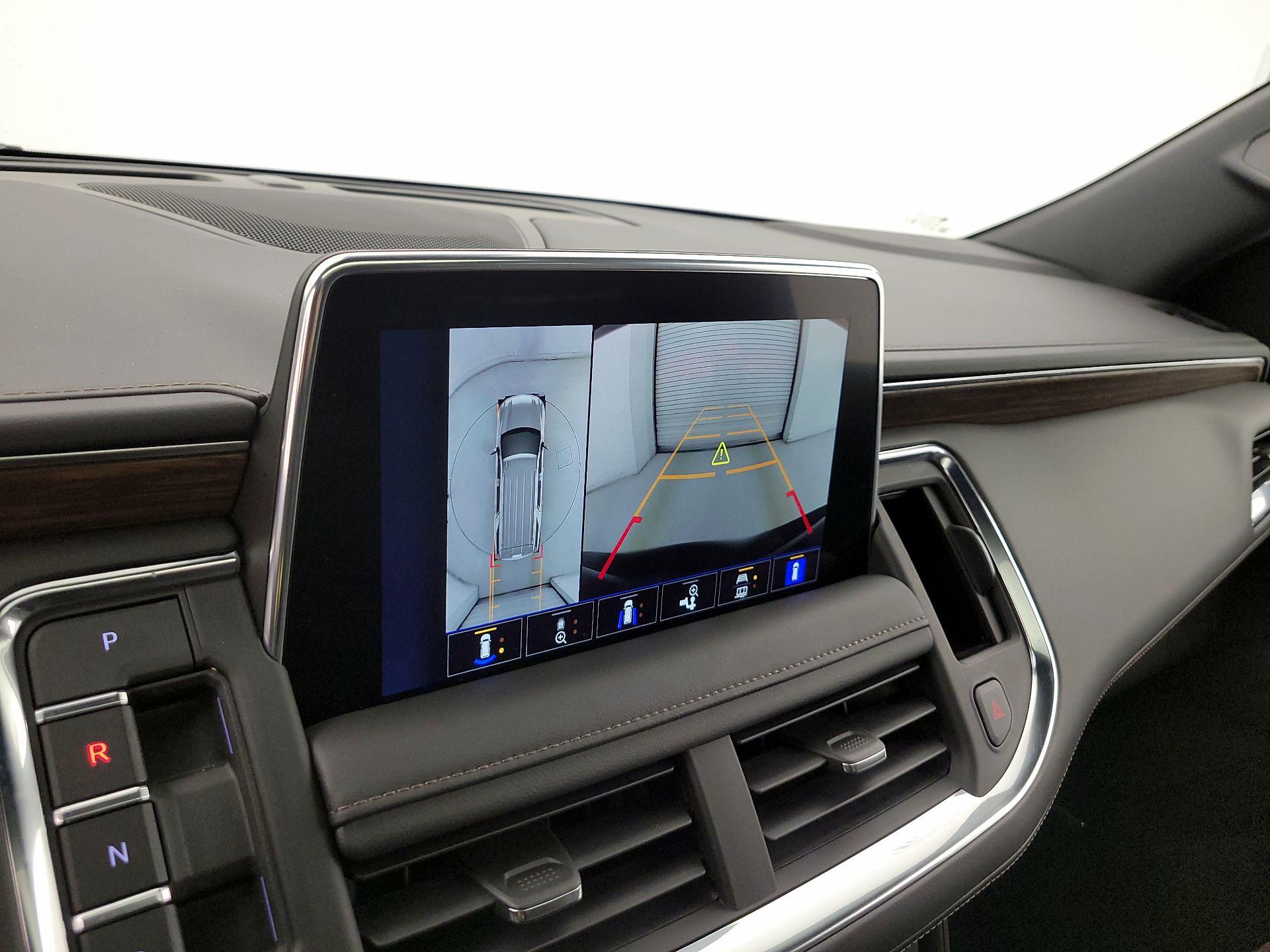 Thumbnail: 2023 Chevrolet Tahoe - 15