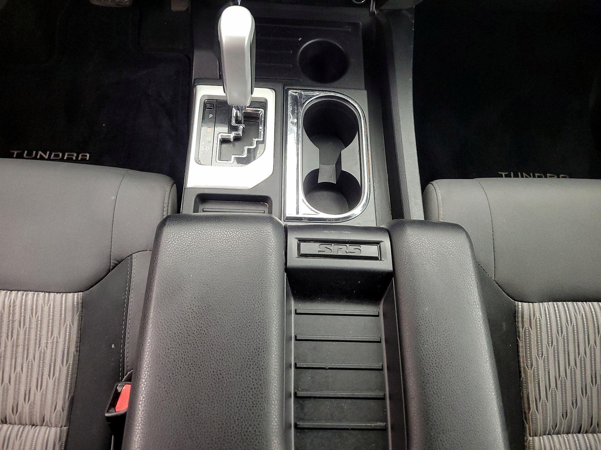 Thumbnail: 2014 Toyota Tundra - 17