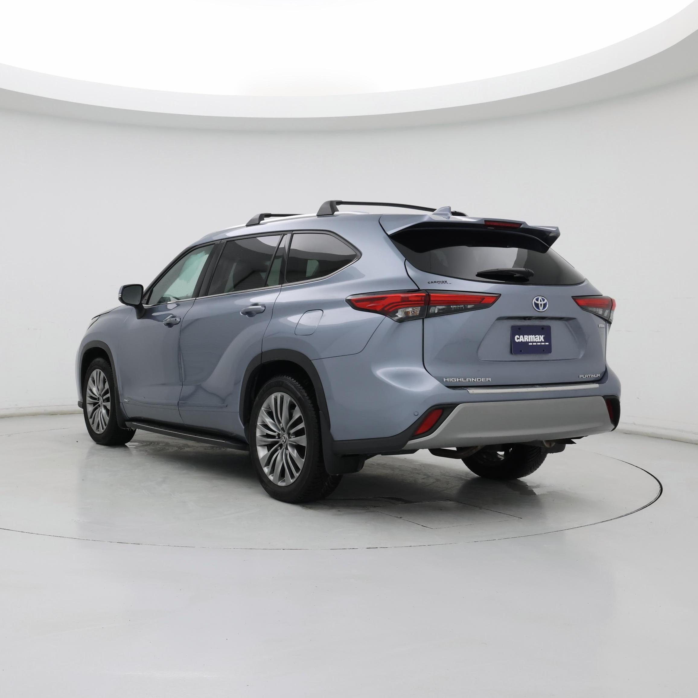 Thumbnail: 2020 Toyota Highlander - 2