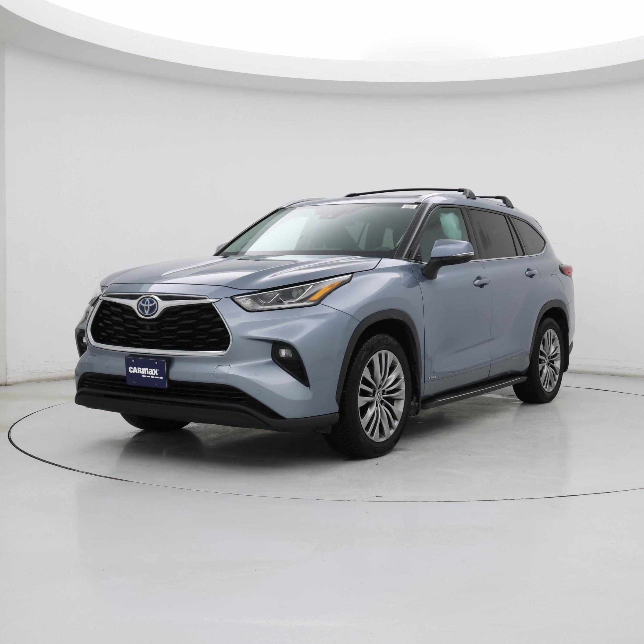 Thumbnail: 2020 Toyota Highlander - 4