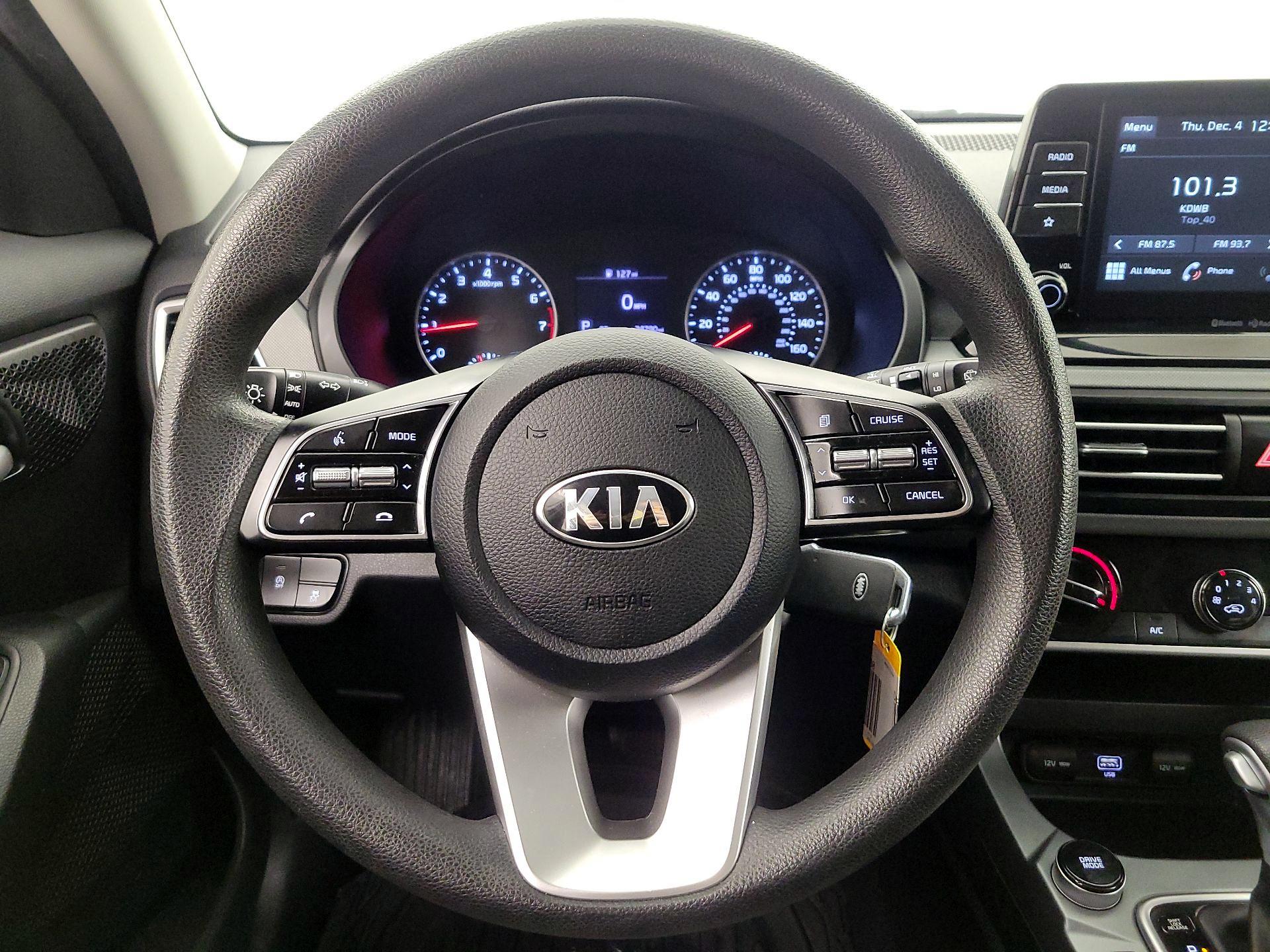 Thumbnail: 2021 Kia Seltos - 10