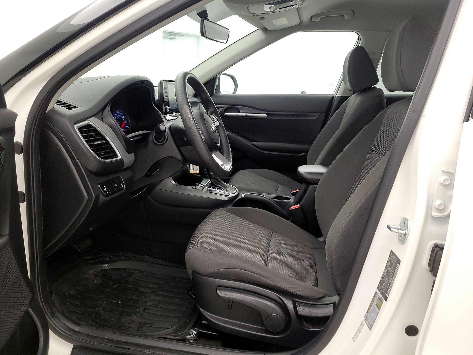 Thumbnail: 2021 Kia Seltos - 11