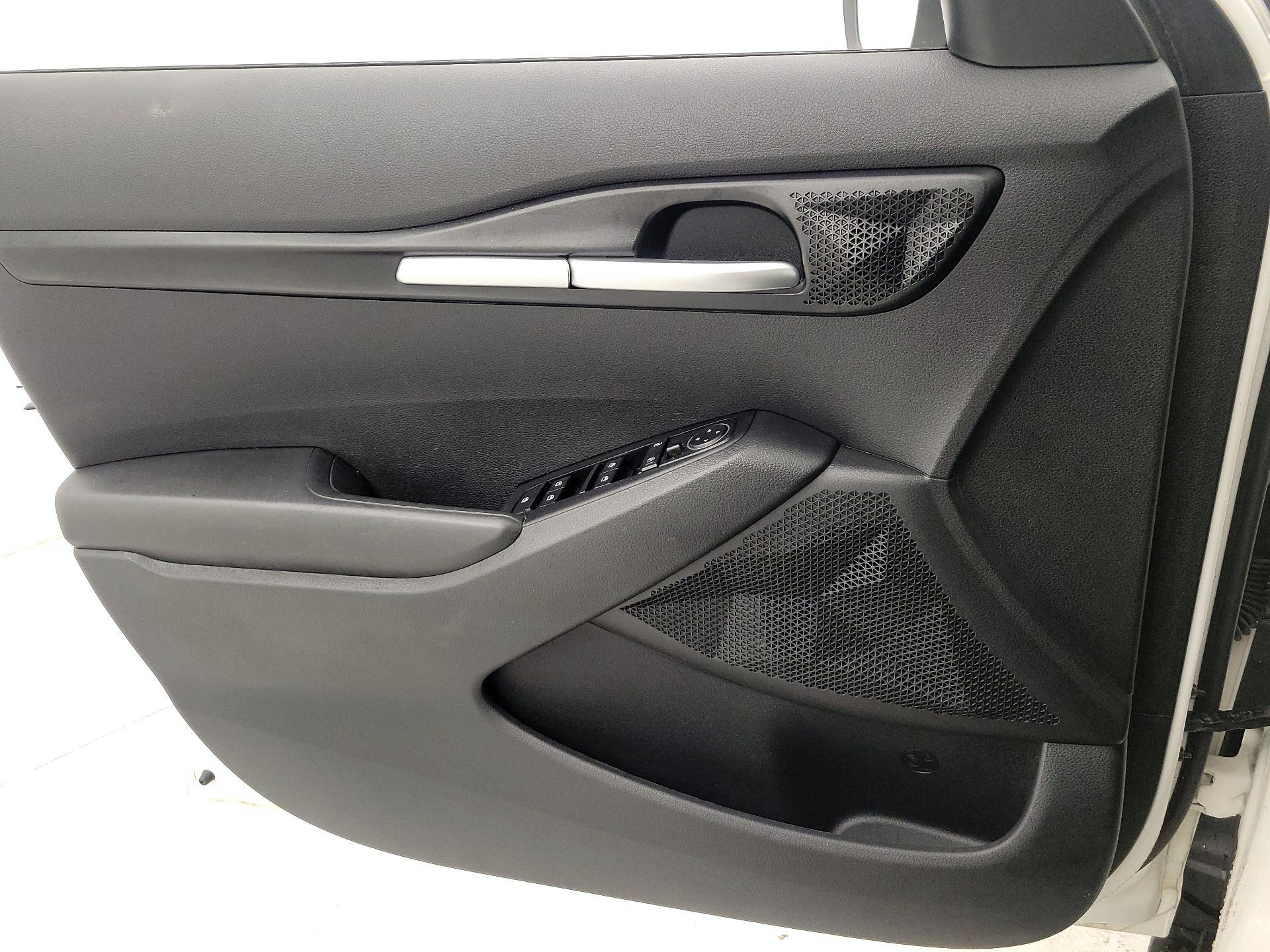 Thumbnail: 2021 Kia Seltos - 12