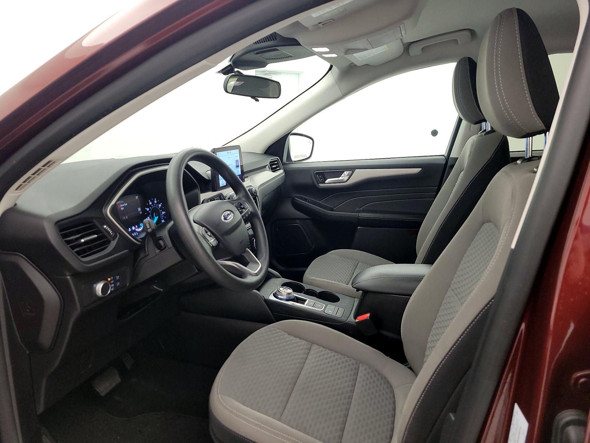 Thumbnail: 2021 Ford Escape - 11