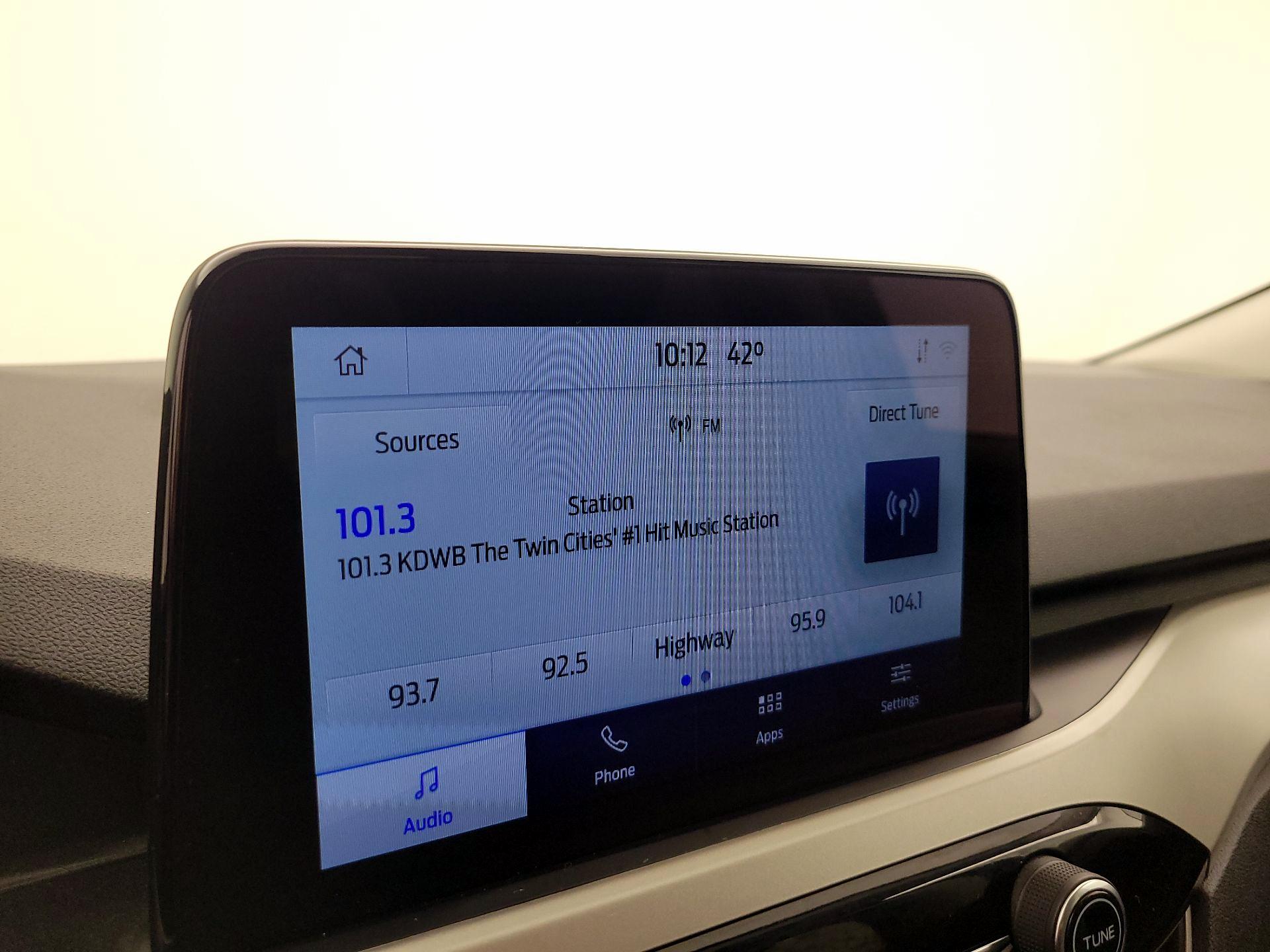 Thumbnail: 2021 Ford Escape - 15