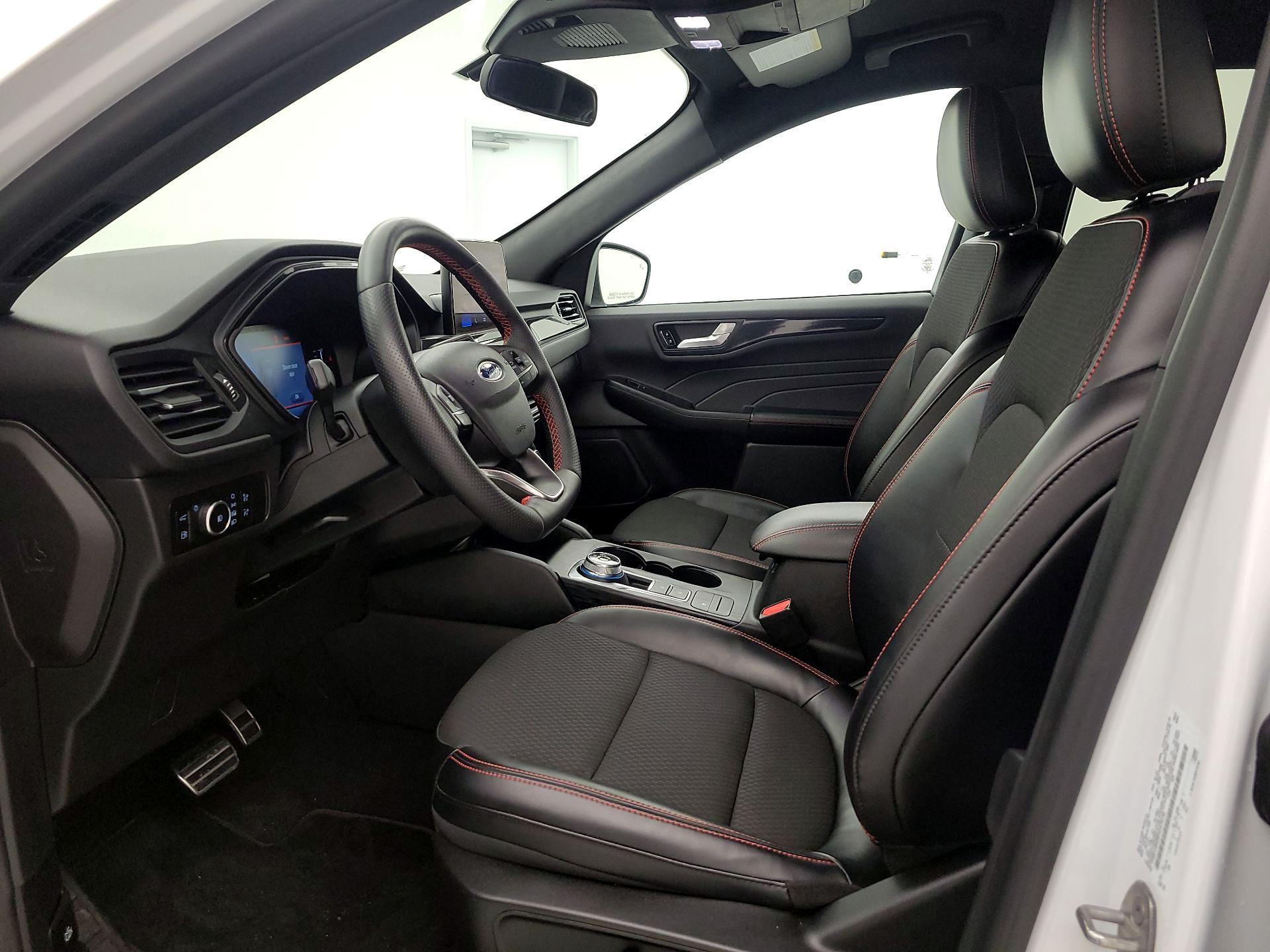 Thumbnail: 2023 Ford Escape - 11