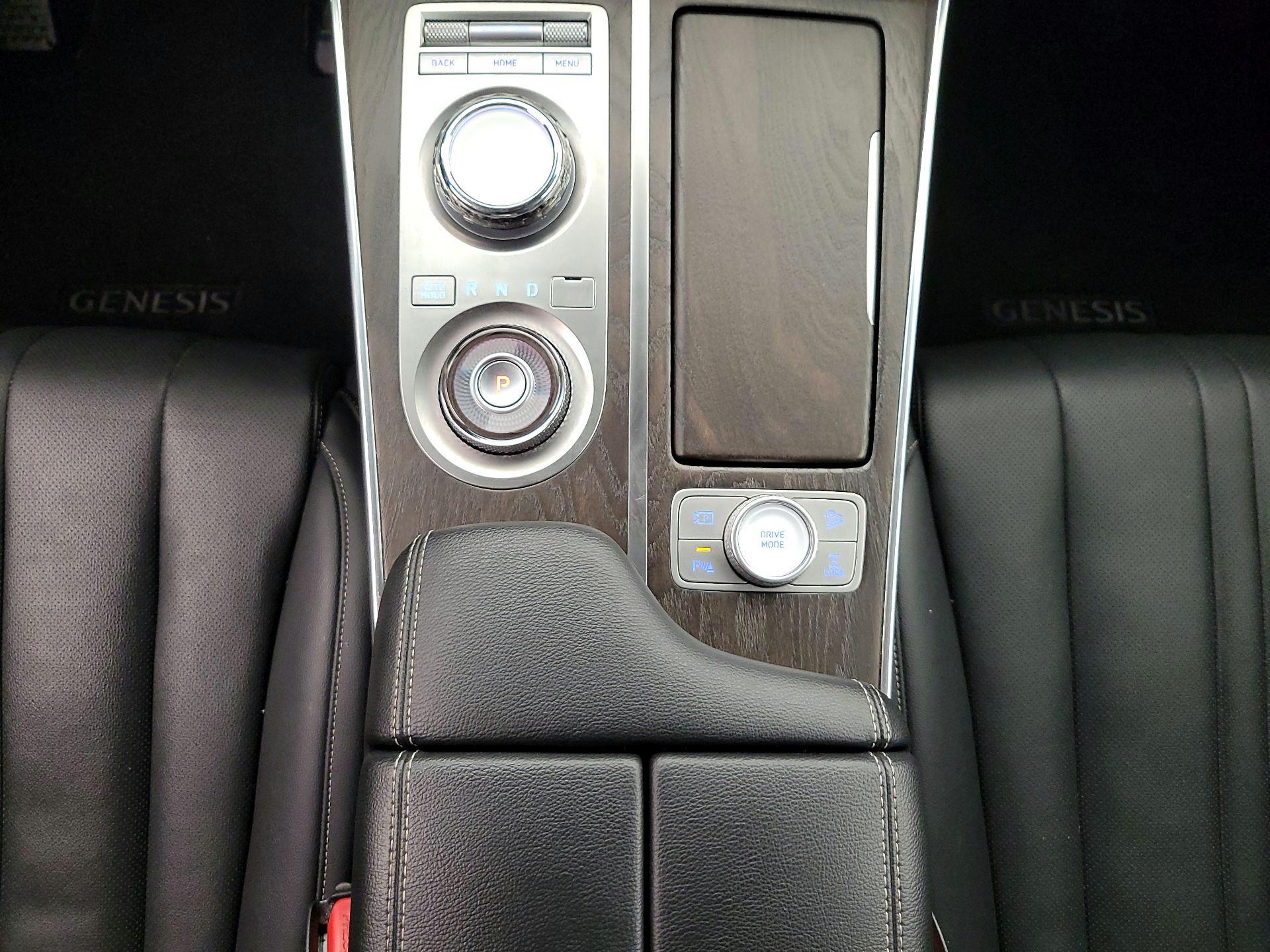 Thumbnail: 2024 Genesis GV80 - 18