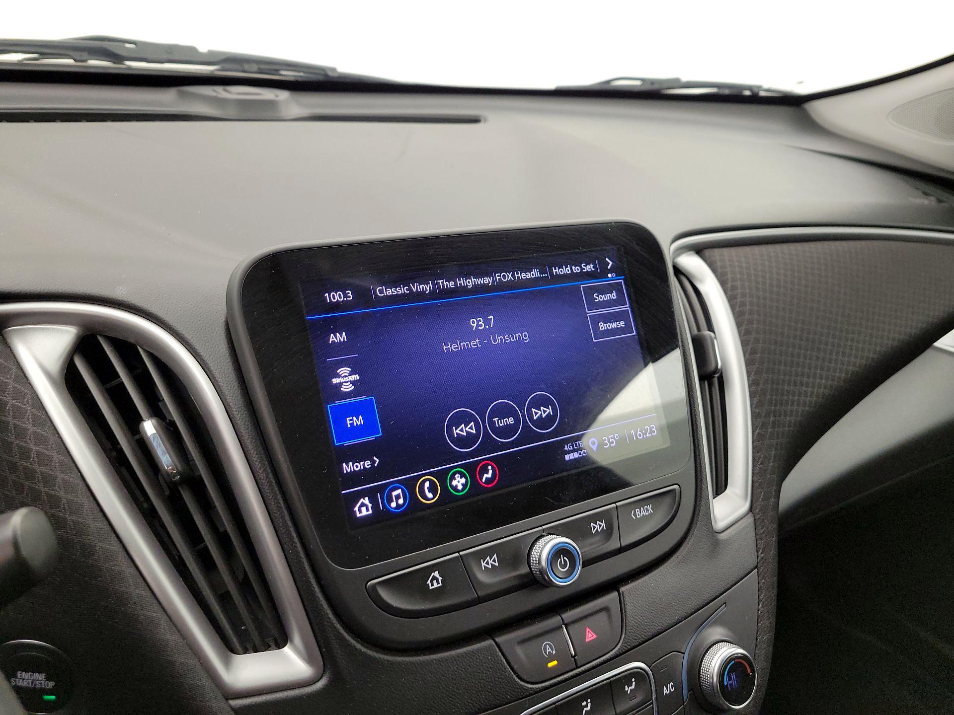 Thumbnail: 2023 Chevrolet Malibu - 16