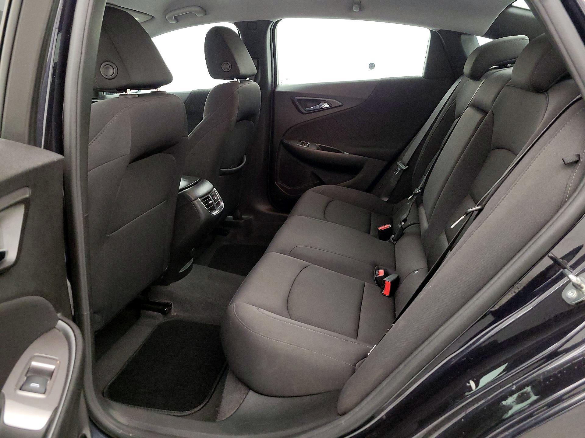 Thumbnail: 2023 Chevrolet Malibu - 20