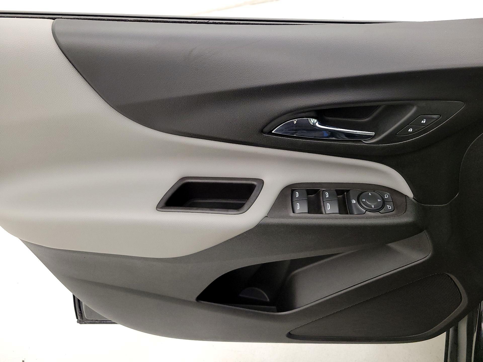 Thumbnail: 2021 Chevrolet Equinox - 12