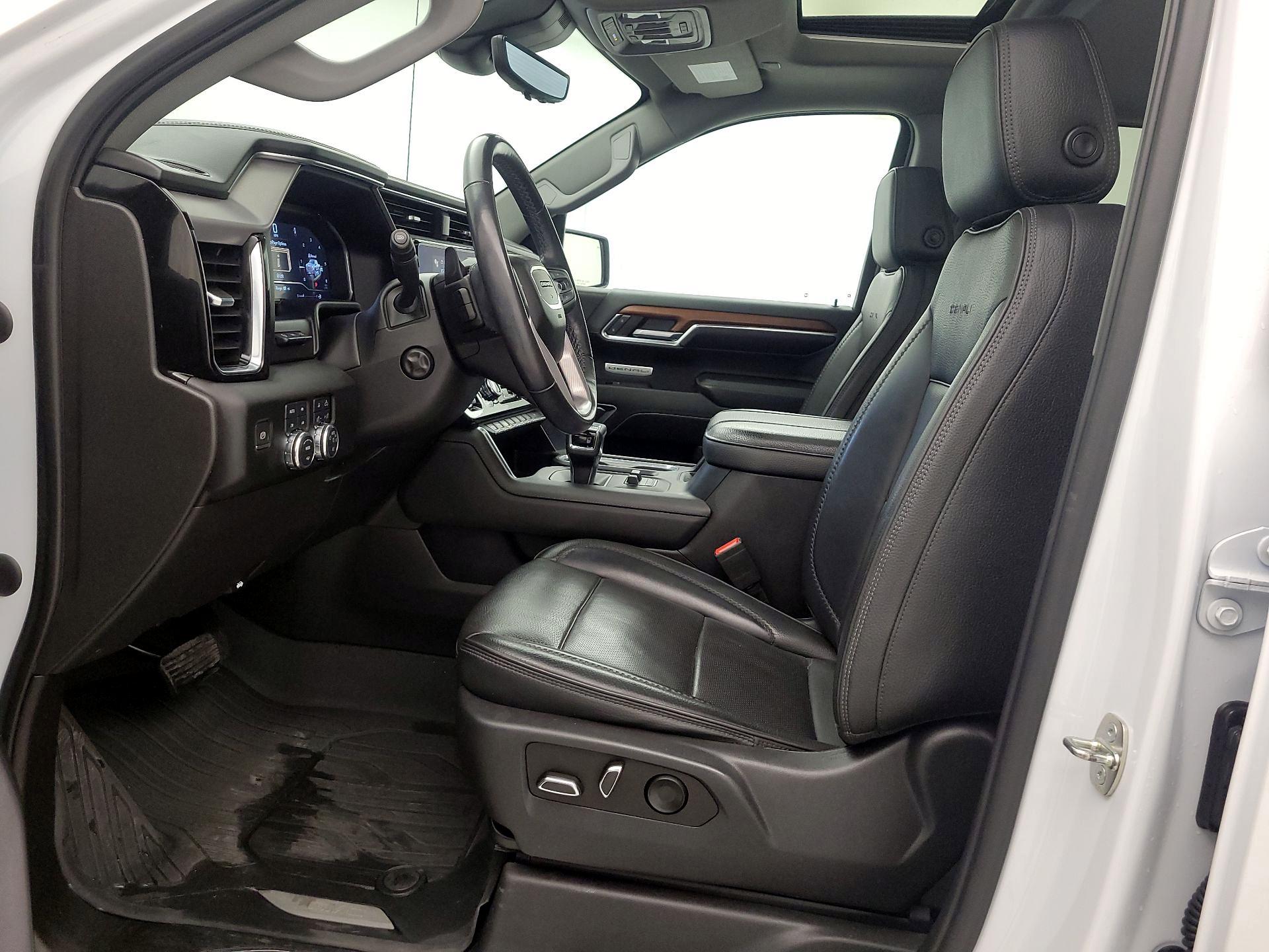 Thumbnail: 2023 GMC Sierra 1500 - 11