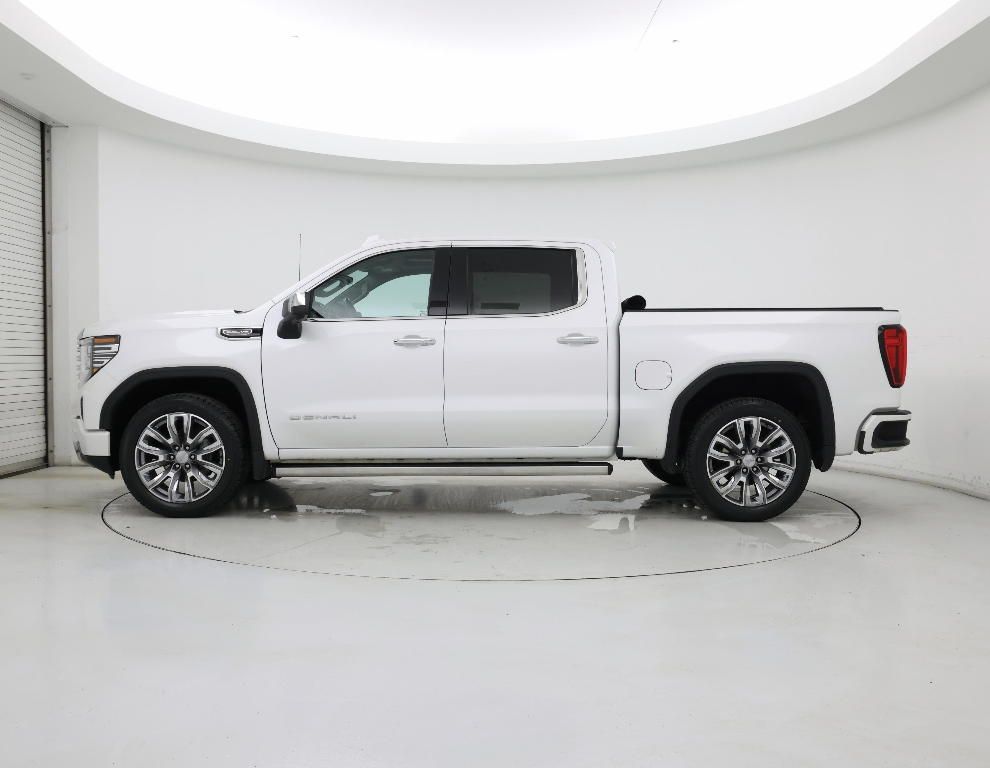 Thumbnail: 2023 GMC Sierra 1500 - 3