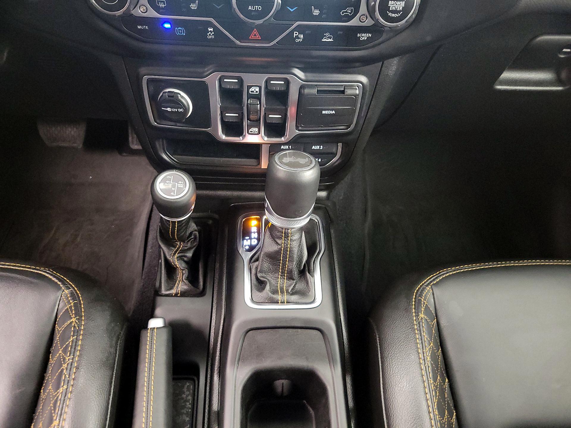 Thumbnail: 2023 Jeep Wrangler - 18