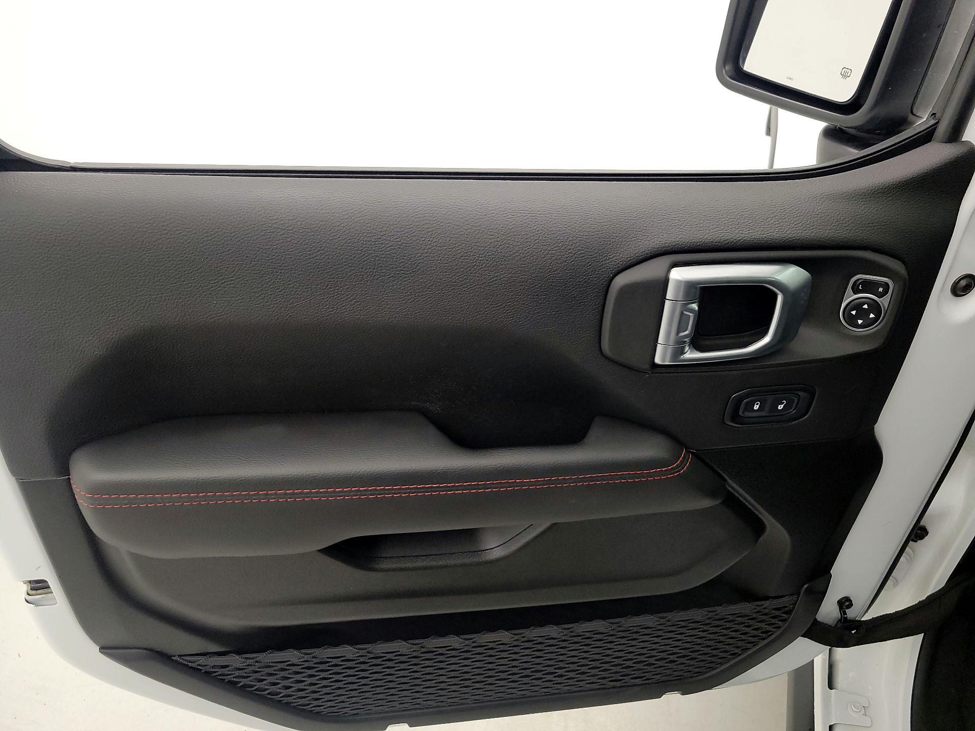 Thumbnail: 2023 Jeep Gladiator - 12