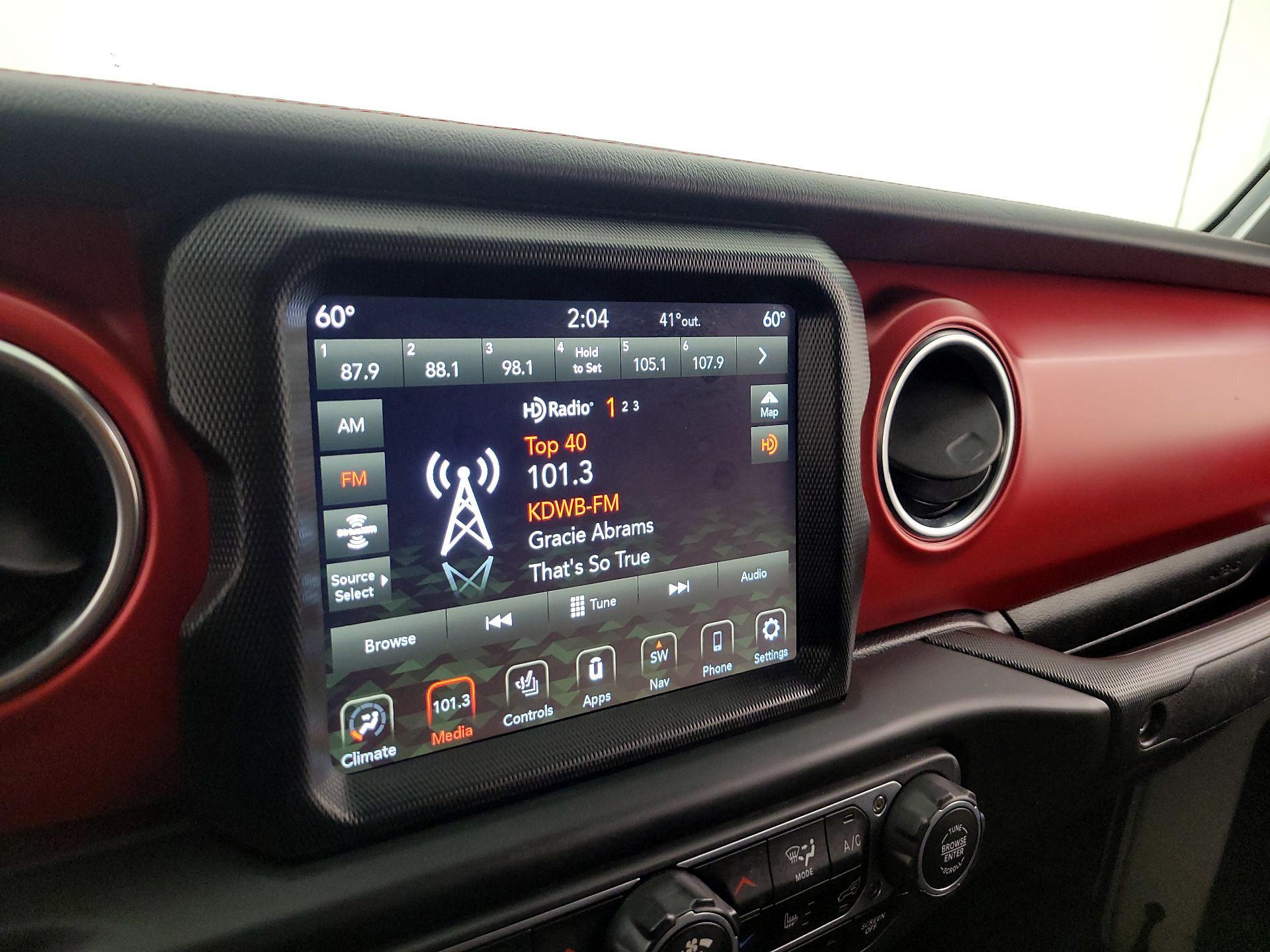 Thumbnail: 2023 Jeep Gladiator - 16