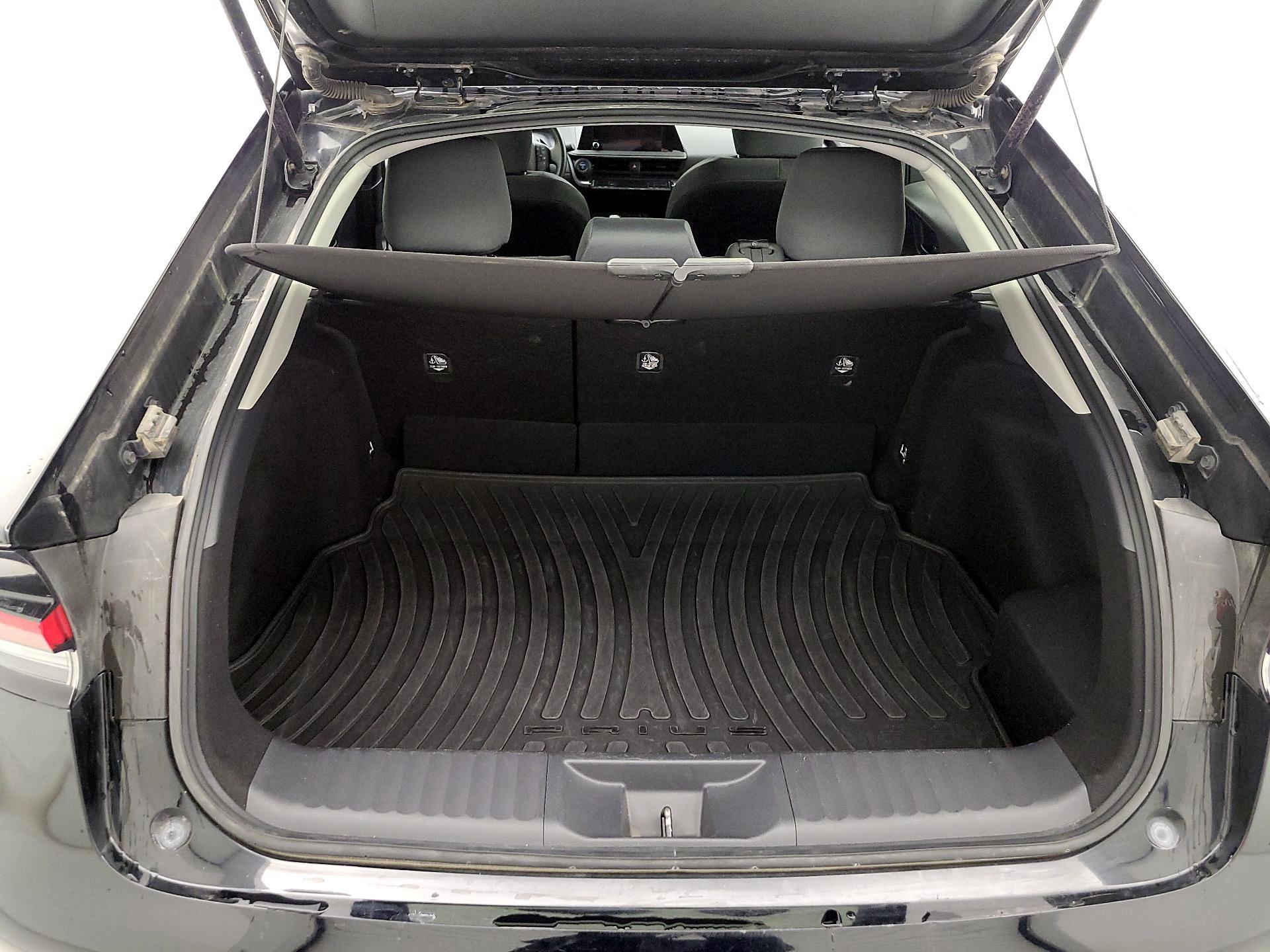 Thumbnail: 2024 Toyota Prius - 20