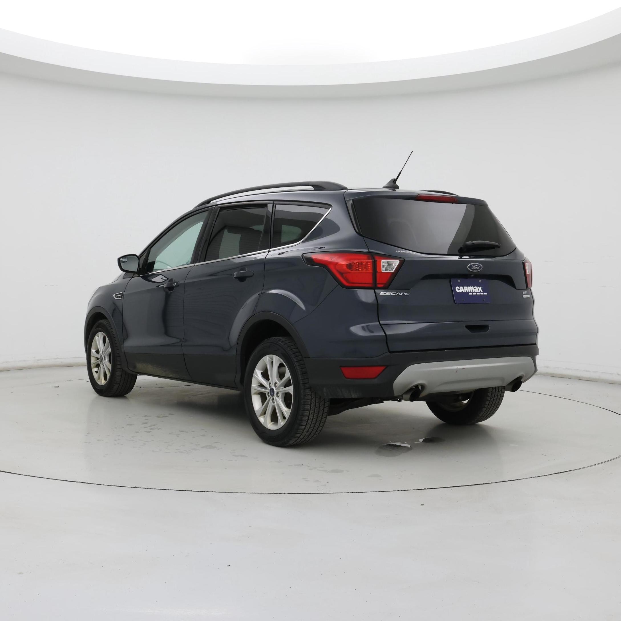 Thumbnail: 2019 Ford Escape - 2