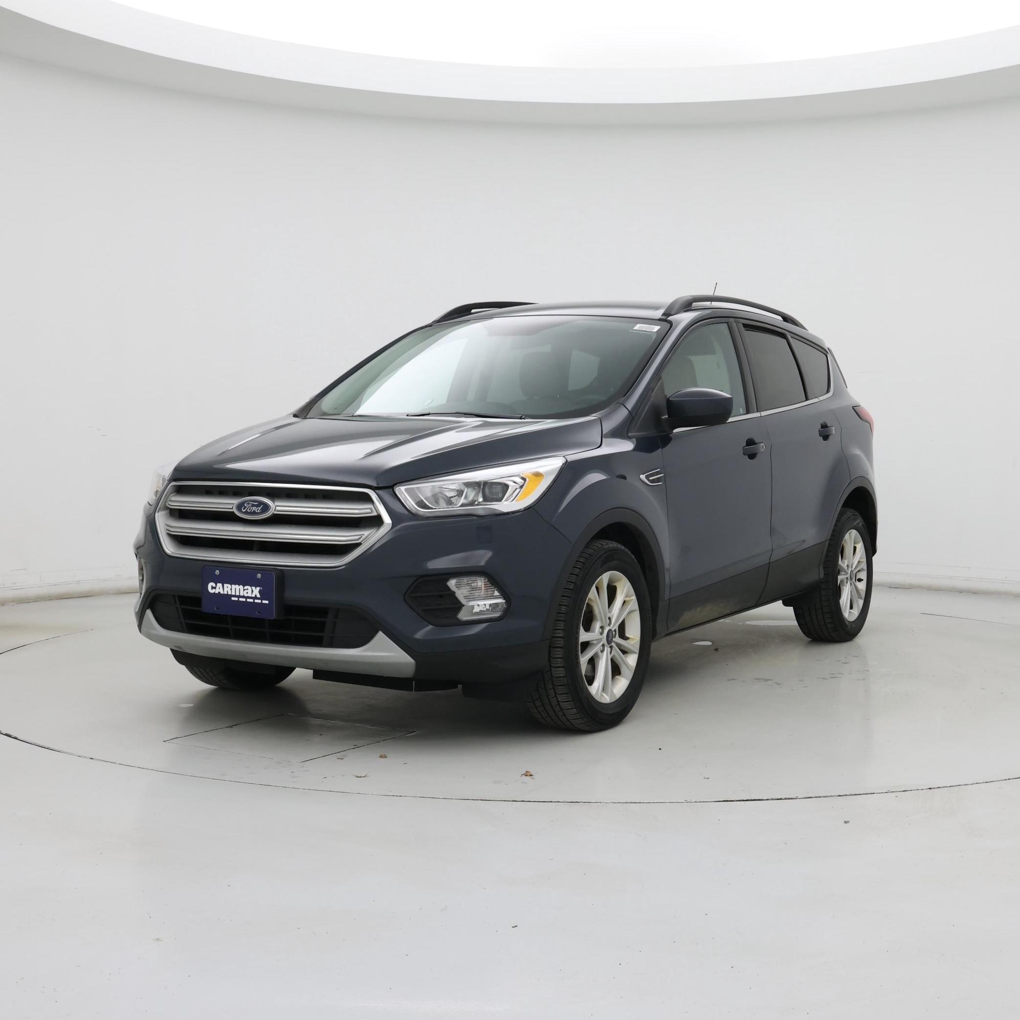 Thumbnail: 2019 Ford Escape - 4