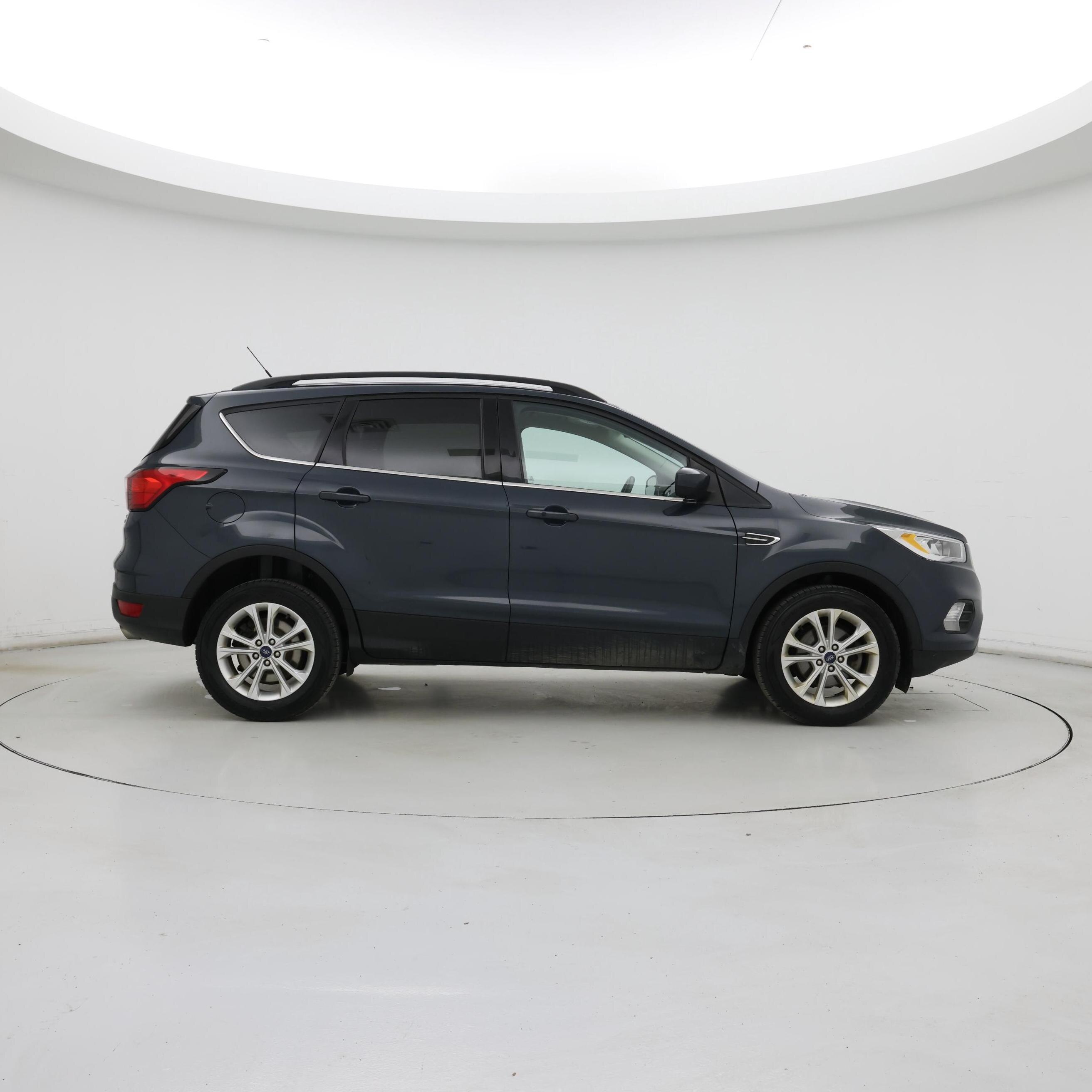 Thumbnail: 2019 Ford Escape - 7