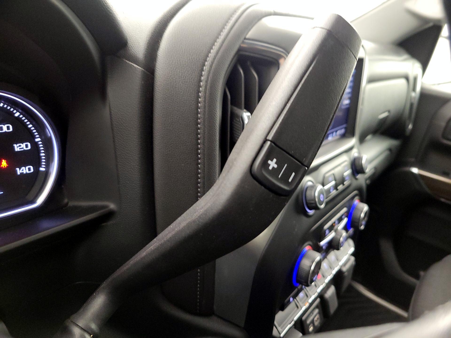 Thumbnail: 2019 Chevrolet Silverado 1500 - 17