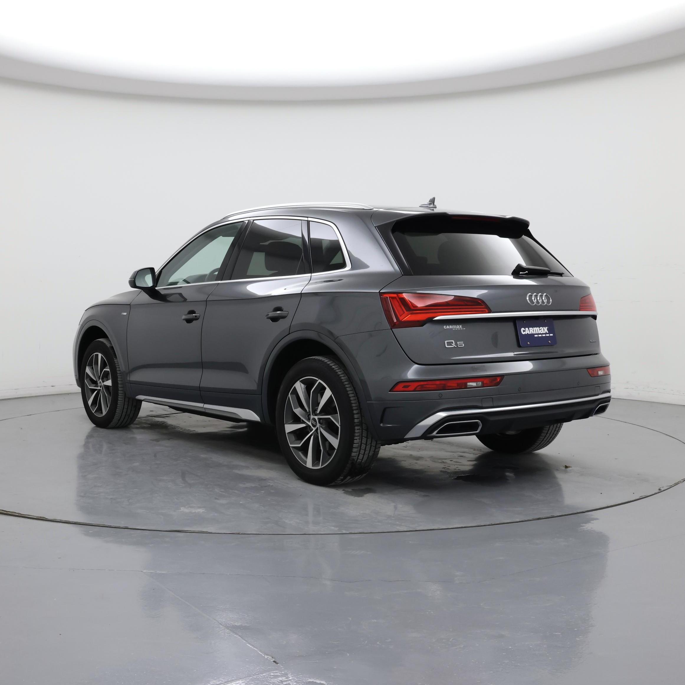Thumbnail: 2022 Audi Q5 - 2