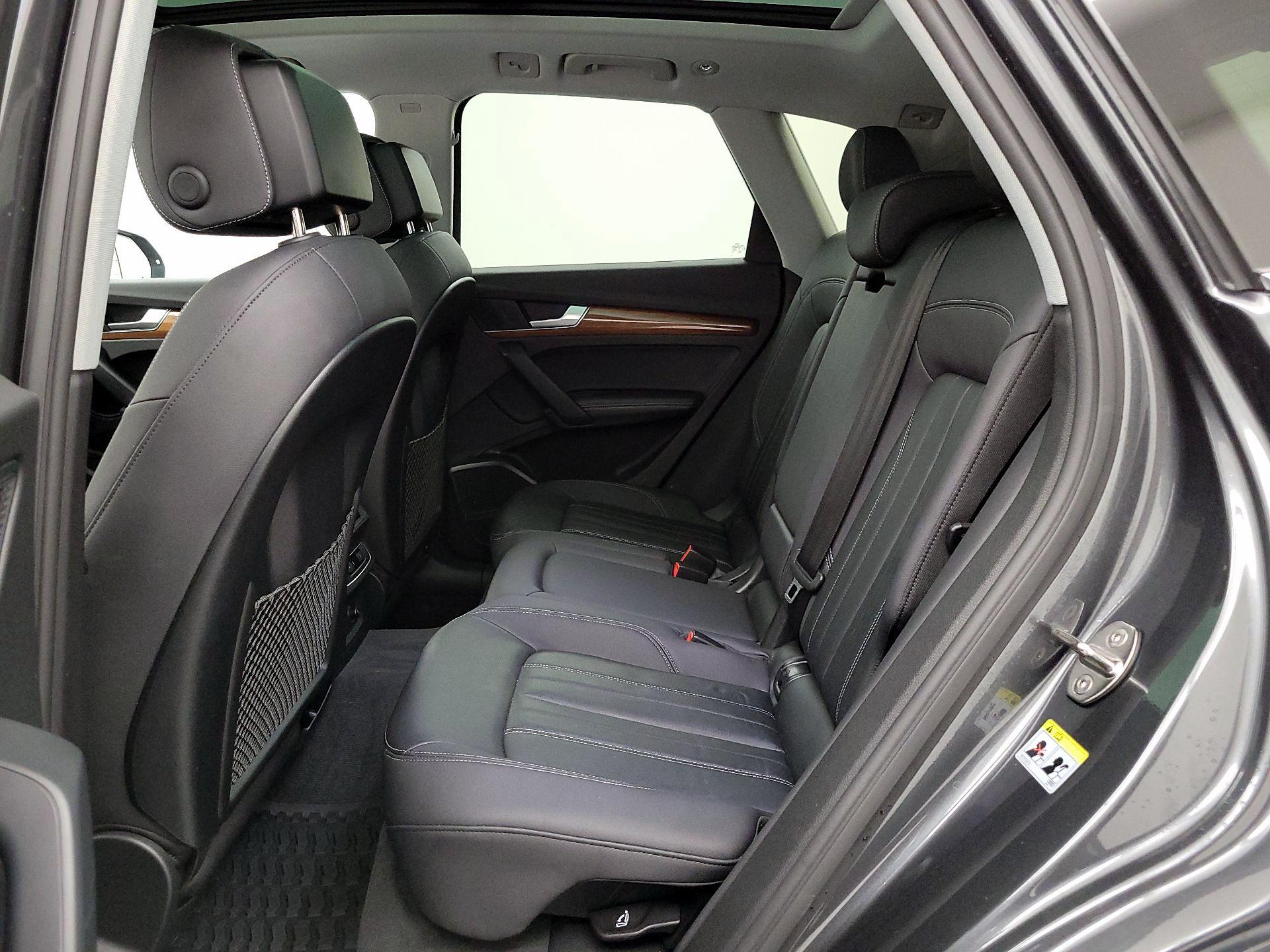 Thumbnail: 2022 Audi Q5 - 19