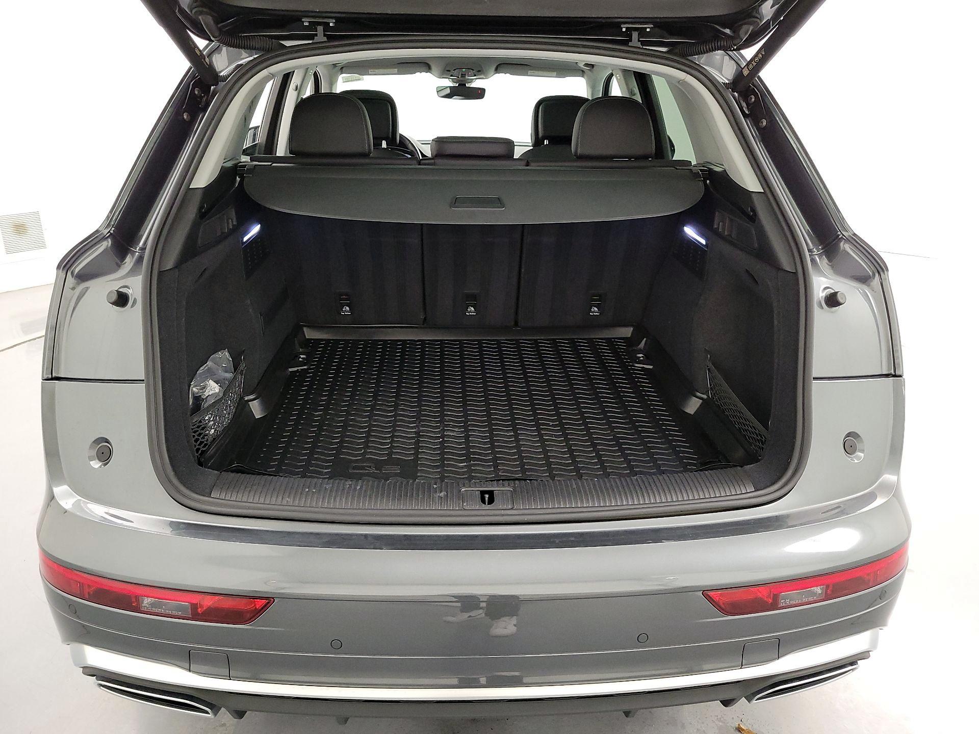 Thumbnail: 2022 Audi Q5 - 20