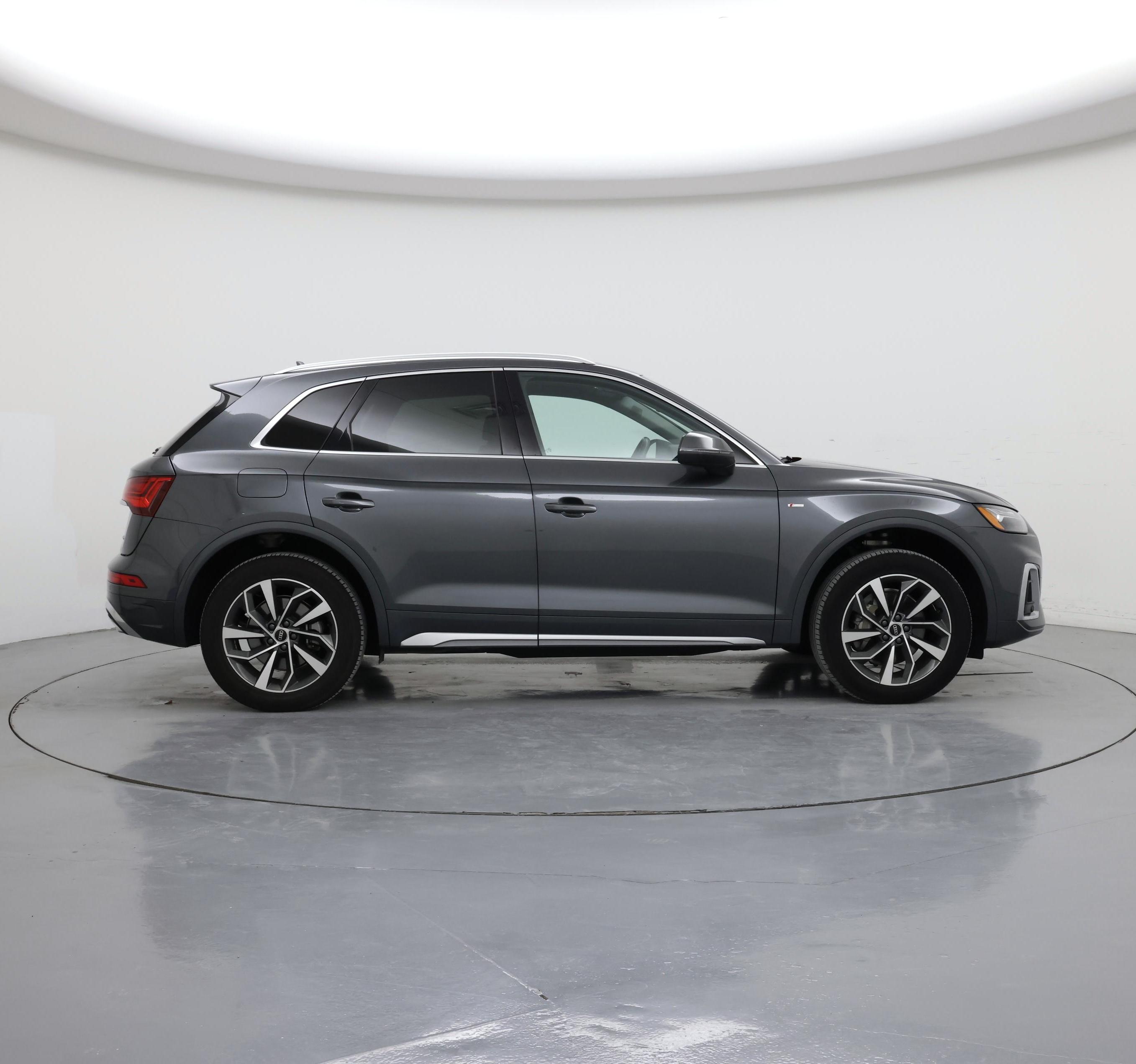 Thumbnail: 2022 Audi Q5 - 7